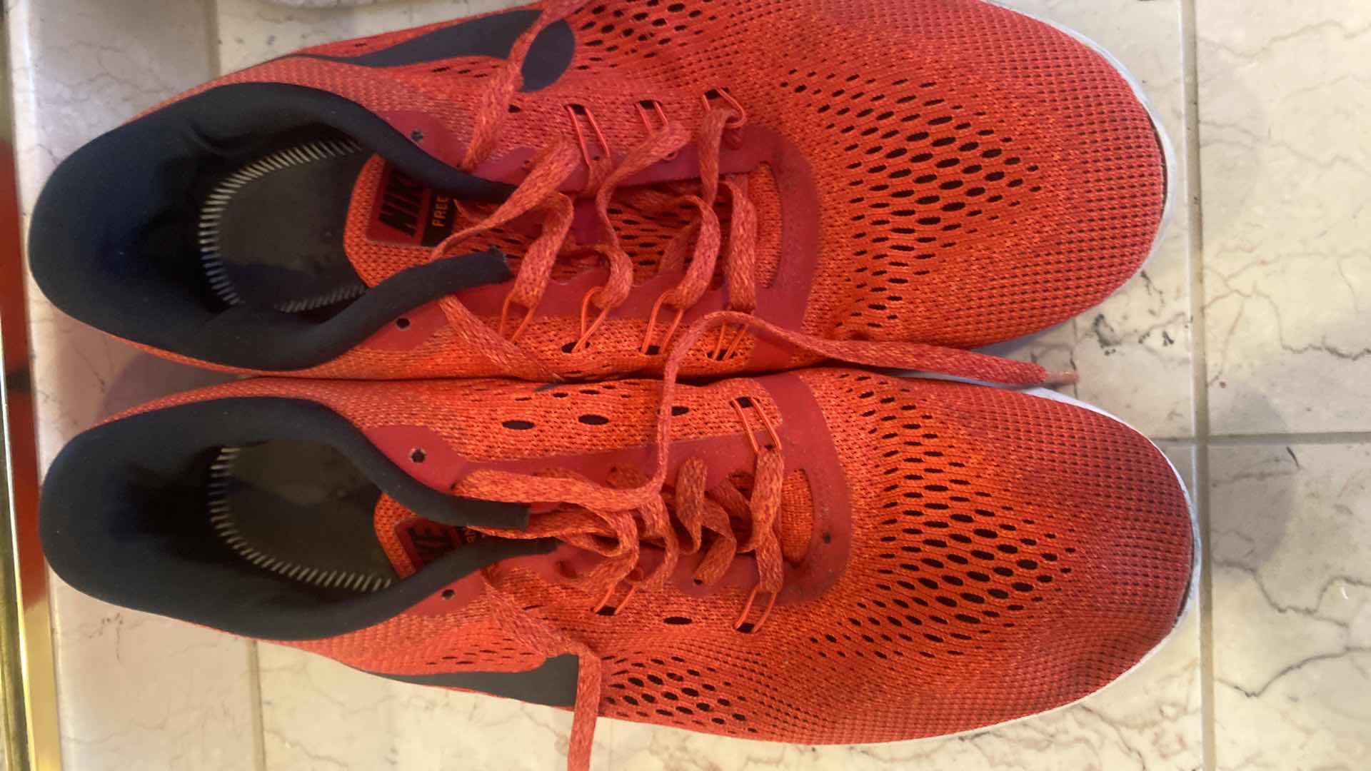 Photo 1 of MENS NIKES SNEAKERS SIZE 11 1/2