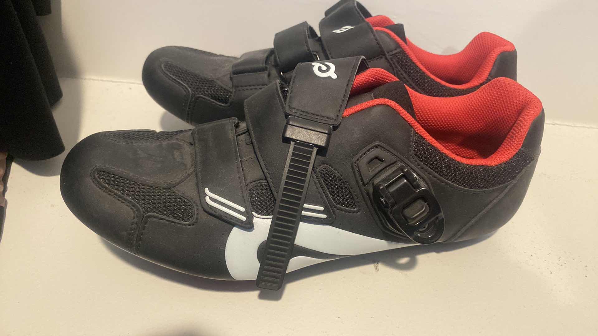 Photo 1 of MENS PELOTON SHOES SIZE 43