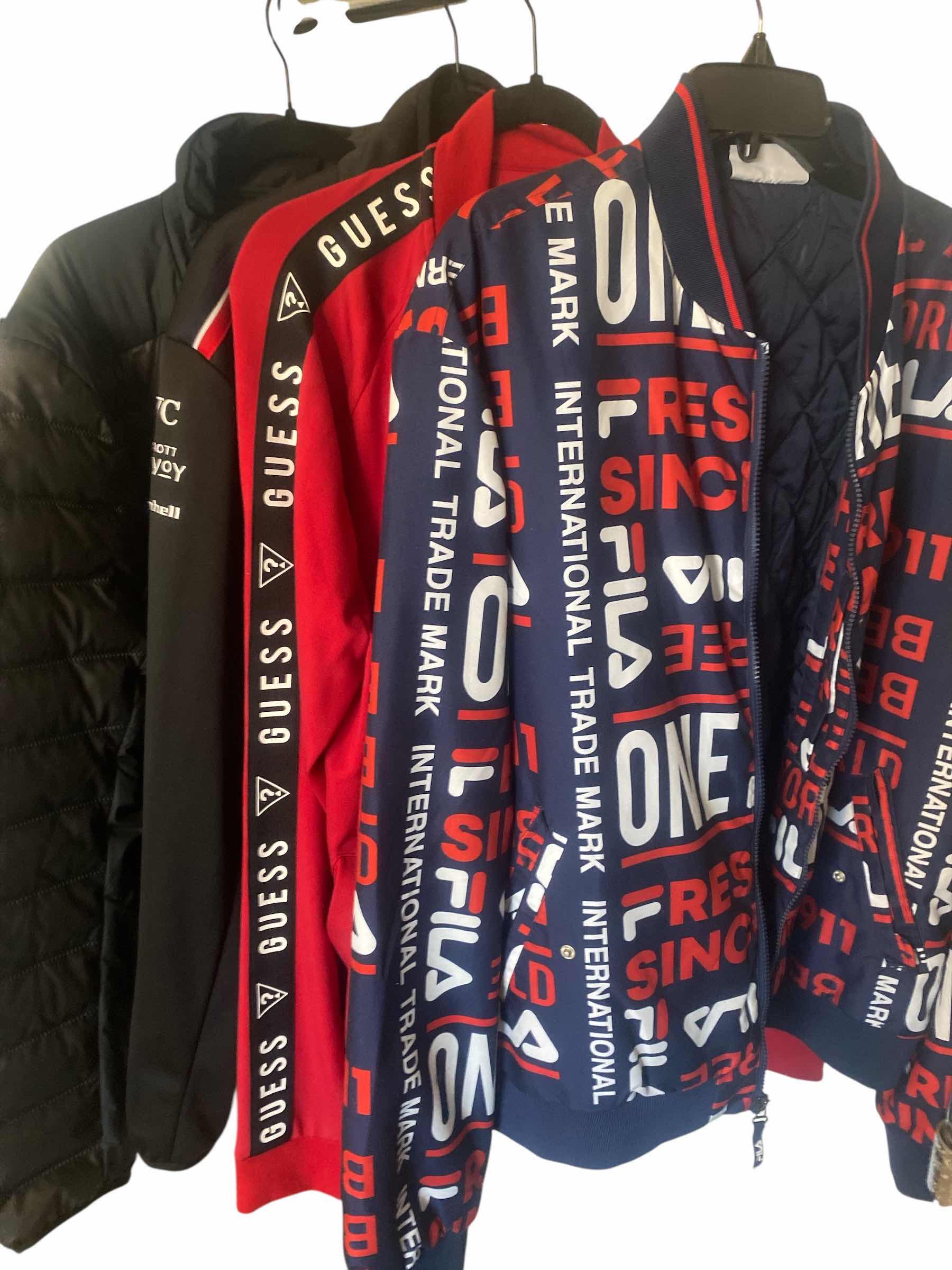 Photo 1 of 4 - MENS LIGHT WEIGHT OUTERWEAR JACKETS SIZE X LARGE