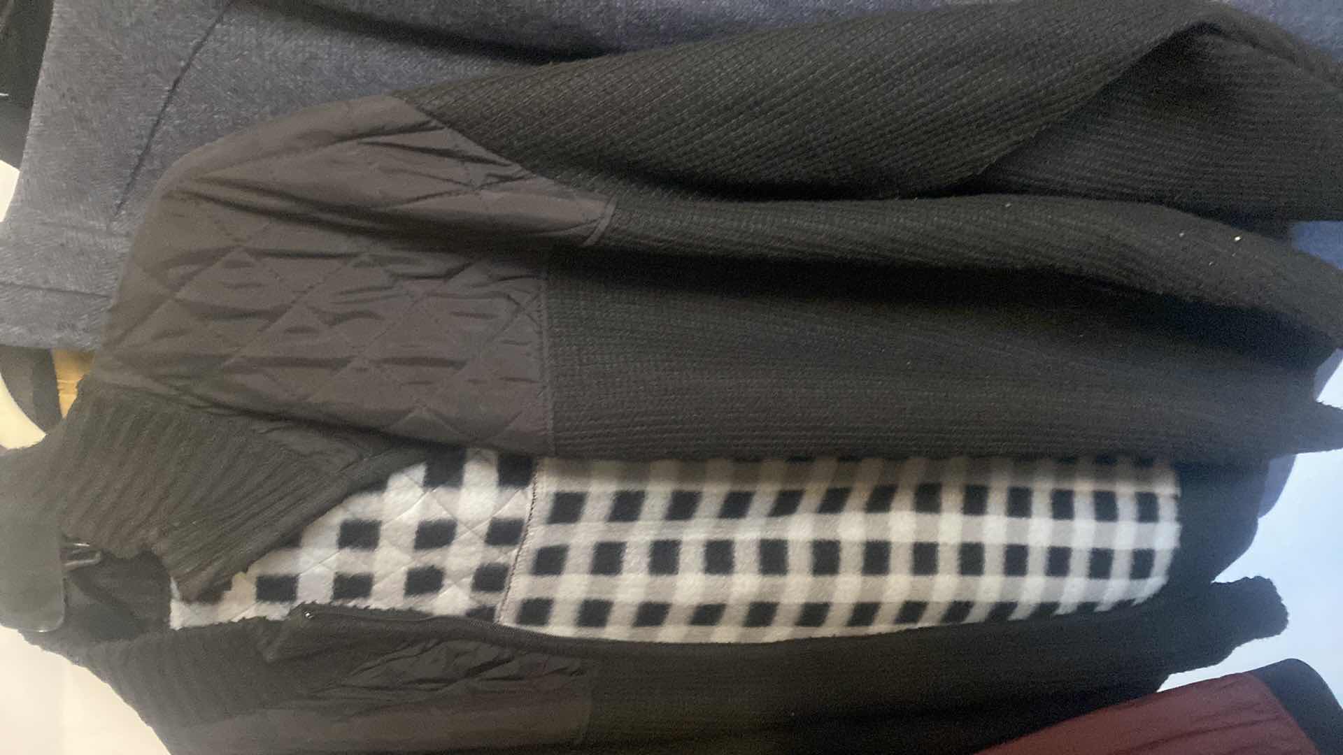 Photo 1 of 4 - MENS LIGHT WEIGHT OUTERWEAR JACKETS SIZE XX-LARGE