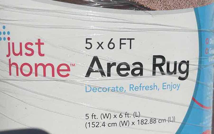 Photo 1 of NIB AREA RUG GREY 5’X6’W