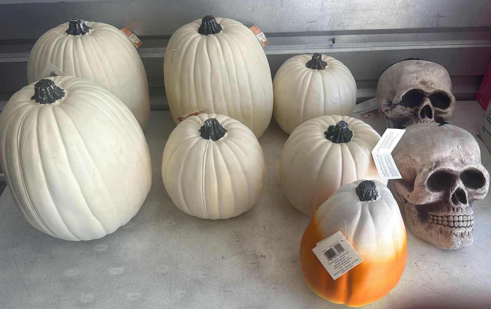 Photo 1 of CONTENTS OF BOX-HALLOWEEN PUMPKINS/SKULLS