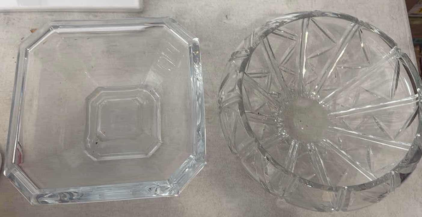 Photo 1 of CONTENTS OF BOX- KITCHEN GLASSWARE