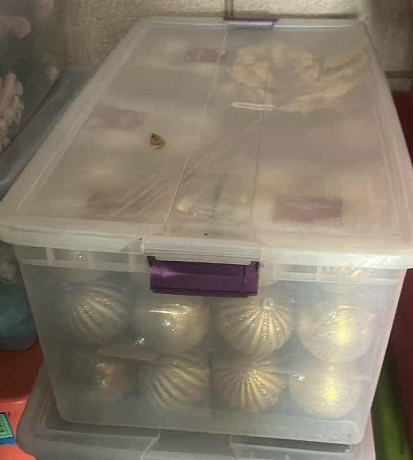Photo 1 of CONTENTS OF TOTE- NEW GOLD CHRISTMAS TREE DECORATIONS