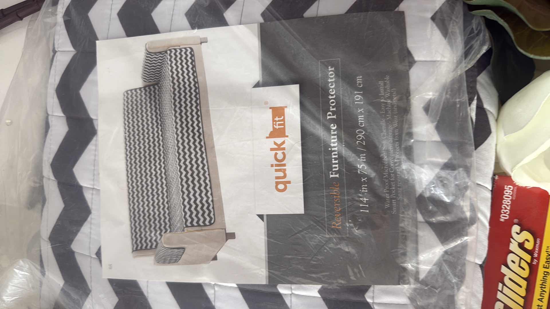 Photo 1 of CONTENTS OF TOTE-FLOWERS/FURNITURE PROTECTORS/CUTTING BOARDS