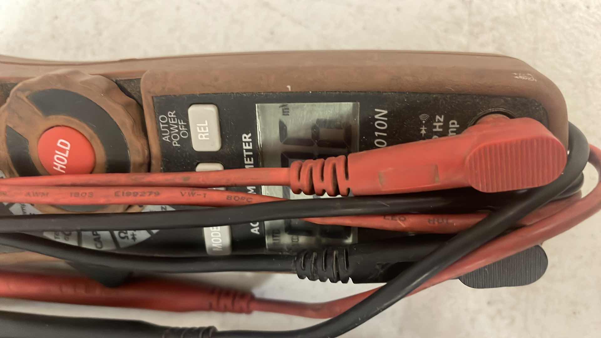 Photo 1 of SOUTHWIRE 21010N AC CLAMP METER