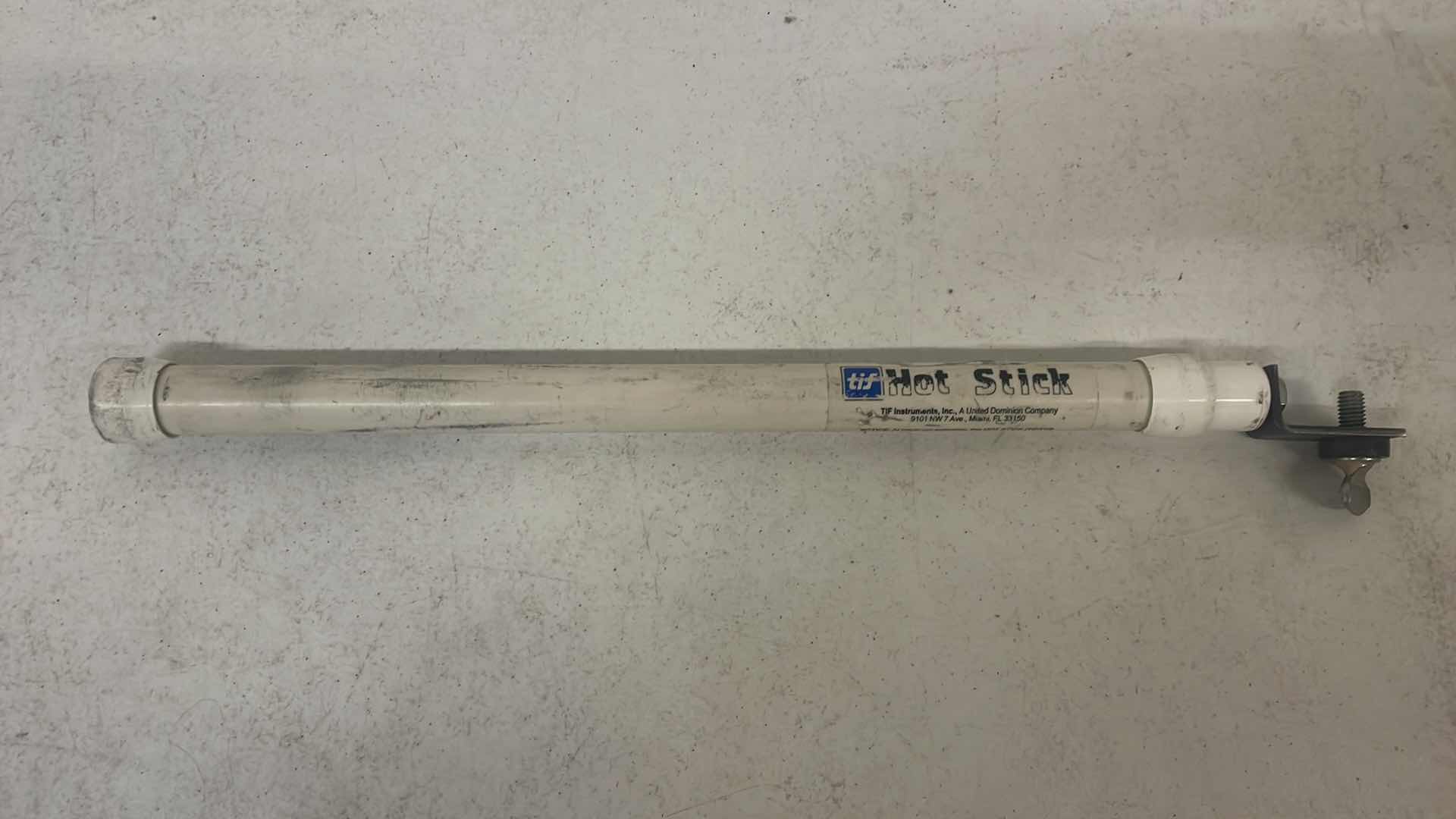 Photo 1 of TIF INSTRUMENTS  HOT STICK , TIF310
