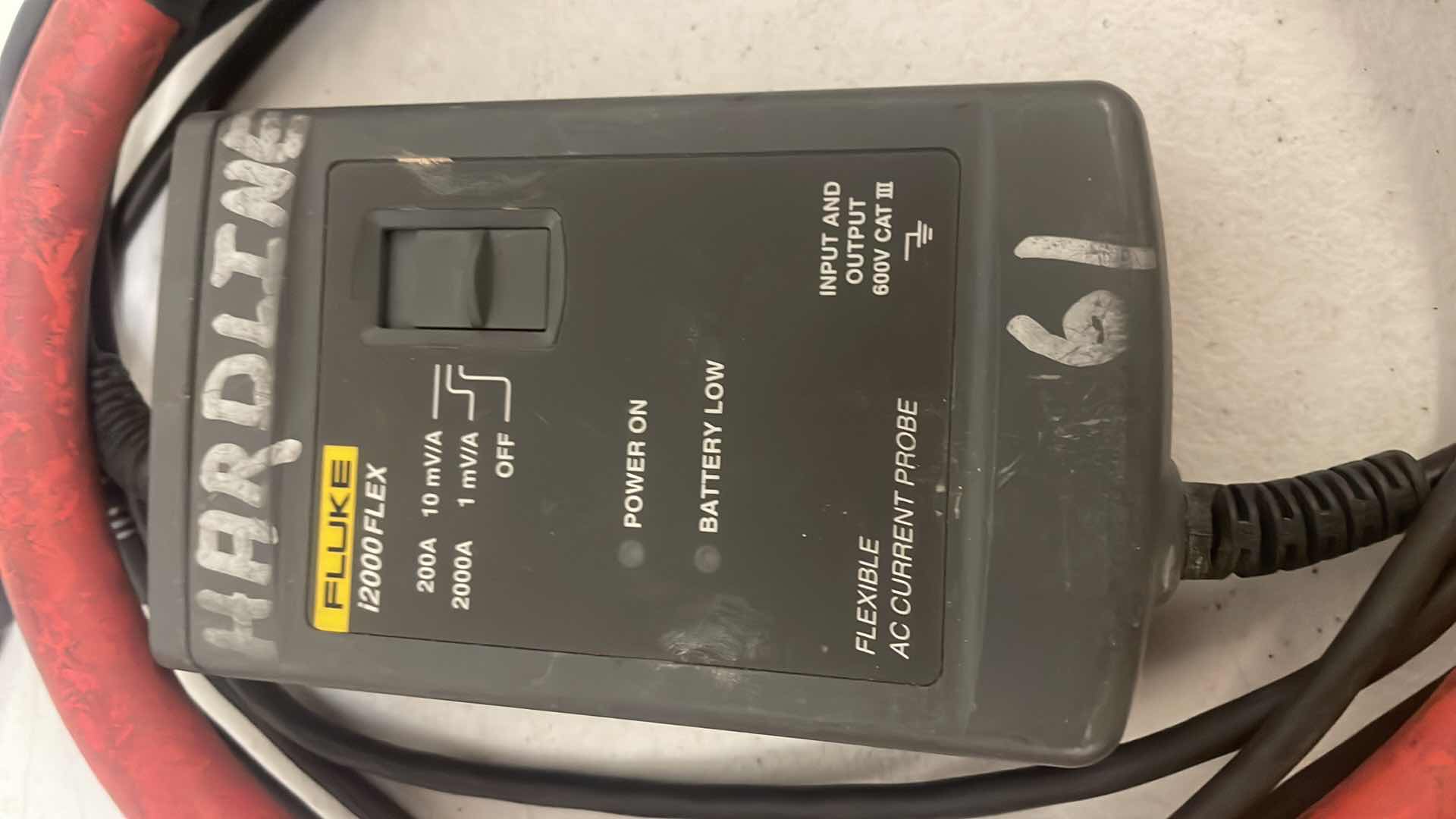 Photo 1 of FLUKE I2000 FLEX FLEXIBLE AC CURRENT CLAMP, 600V AC/DC VOLTAGE, 2000A AC CURRENT