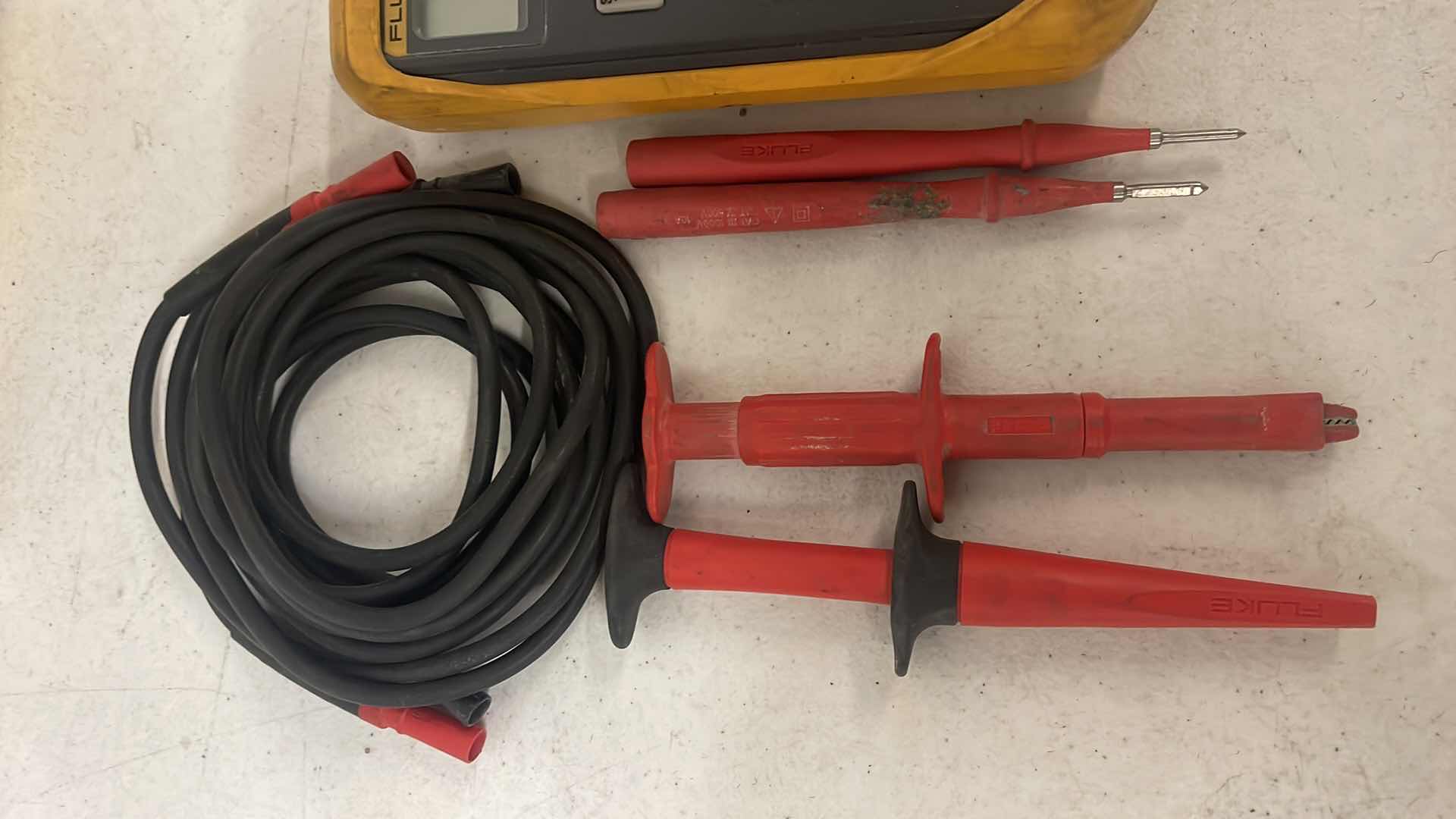 Photo 1 of FLUKE 705 LOOP CALIBRATOR