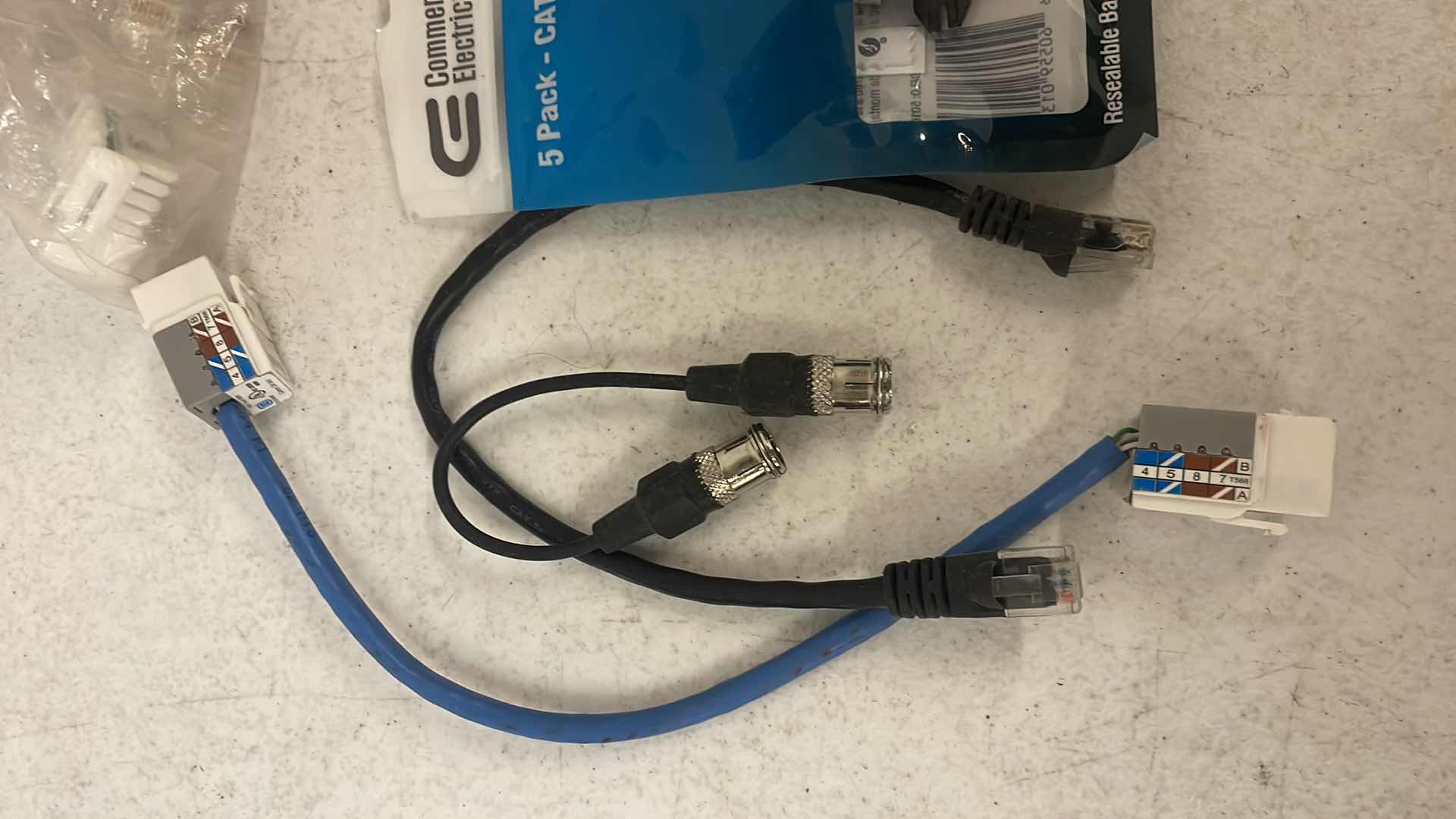 Photo 1 of KLEIN TOOLS RATCHETING CRIMPER/STRIPPER & KLEIN TOOLS BAG