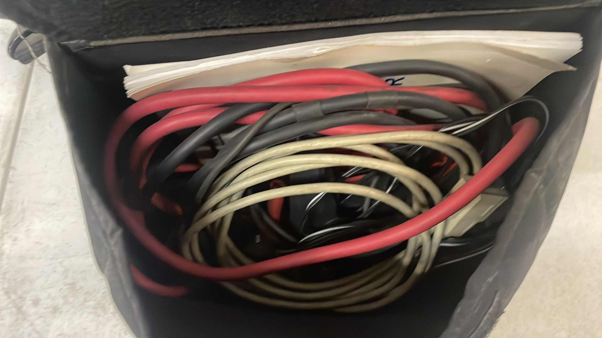 Photo 3 of ALBERCORP CELLCORDER BATTERY MULTIMETER CLC-200