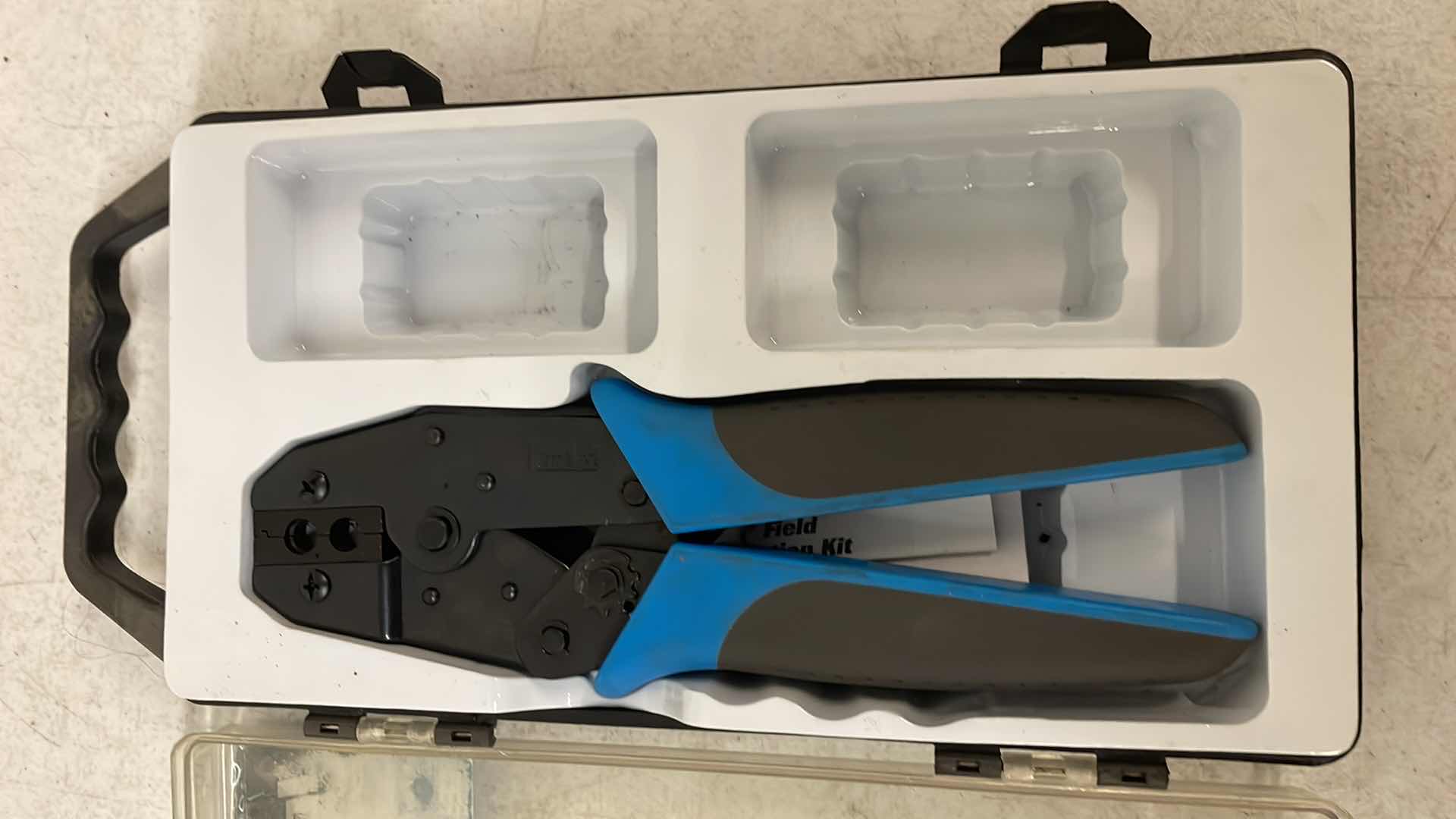 Photo 1 of IDEAL CRIMPMASTER TOOL