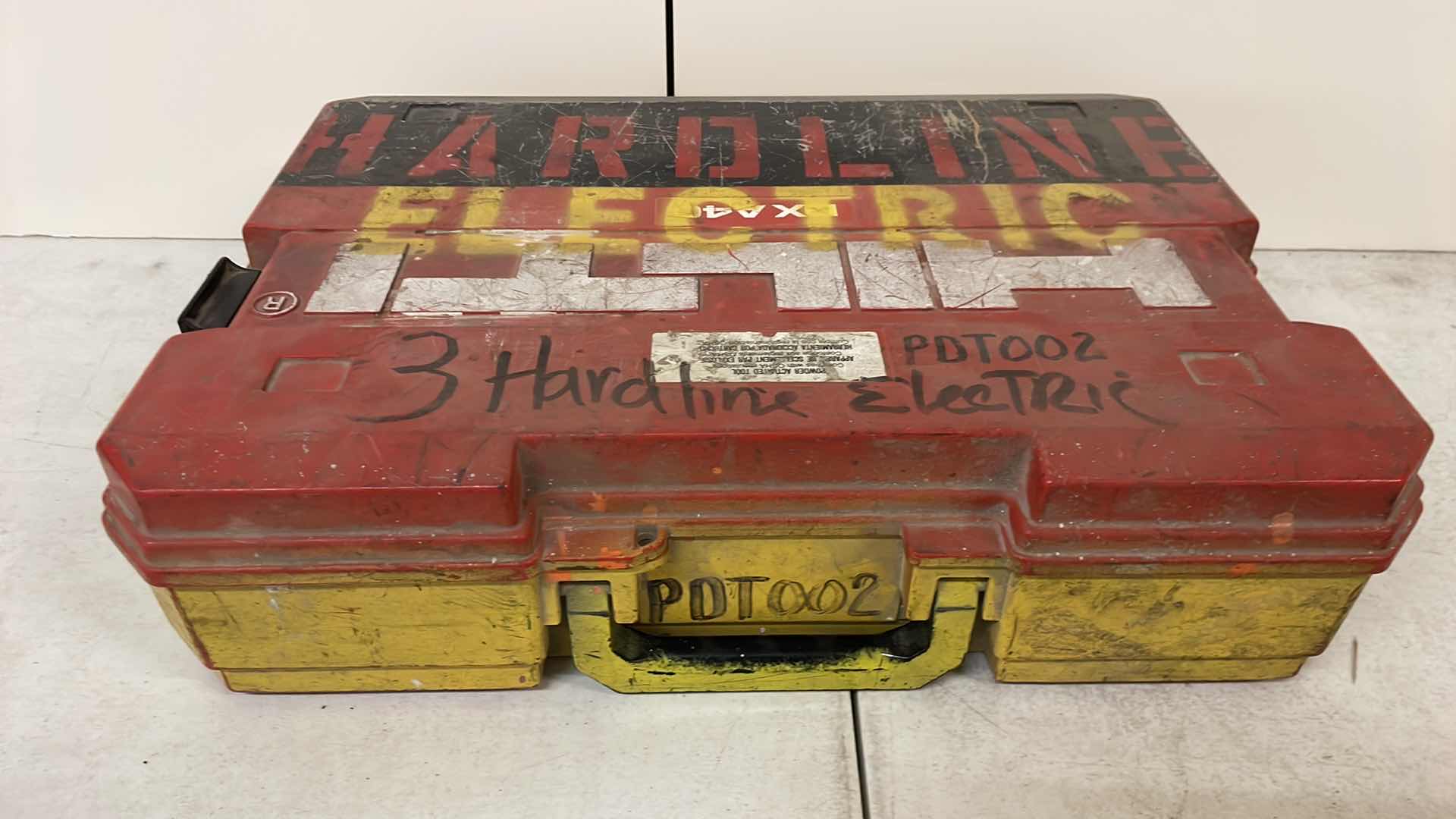 Photo 1 of HILTI DX A40 FASTENING SYSTEM