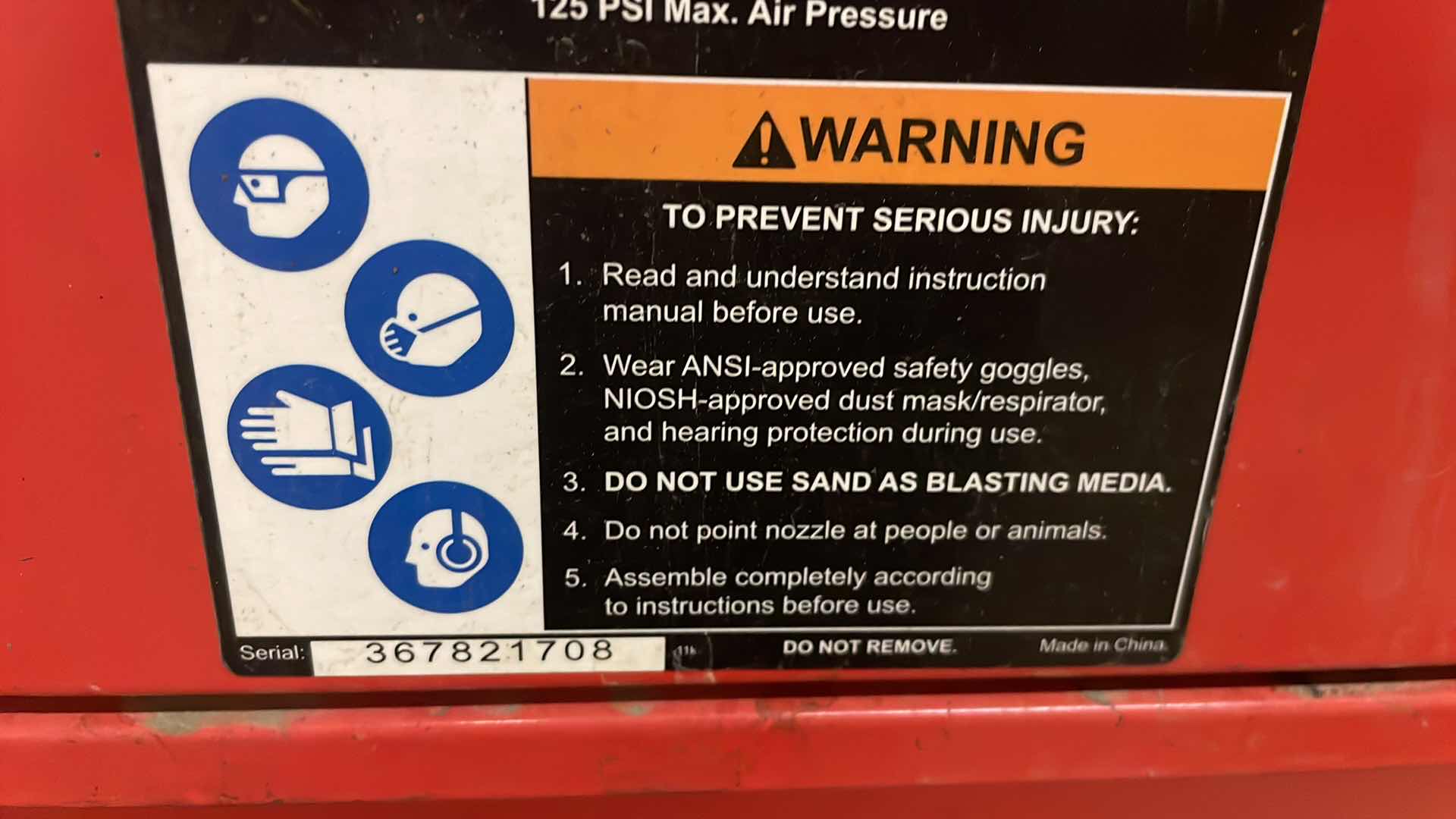 Photo 1 of CENTRAL PNEUMATIC 40LB CAPACITY FLOOR BLAST CABINET