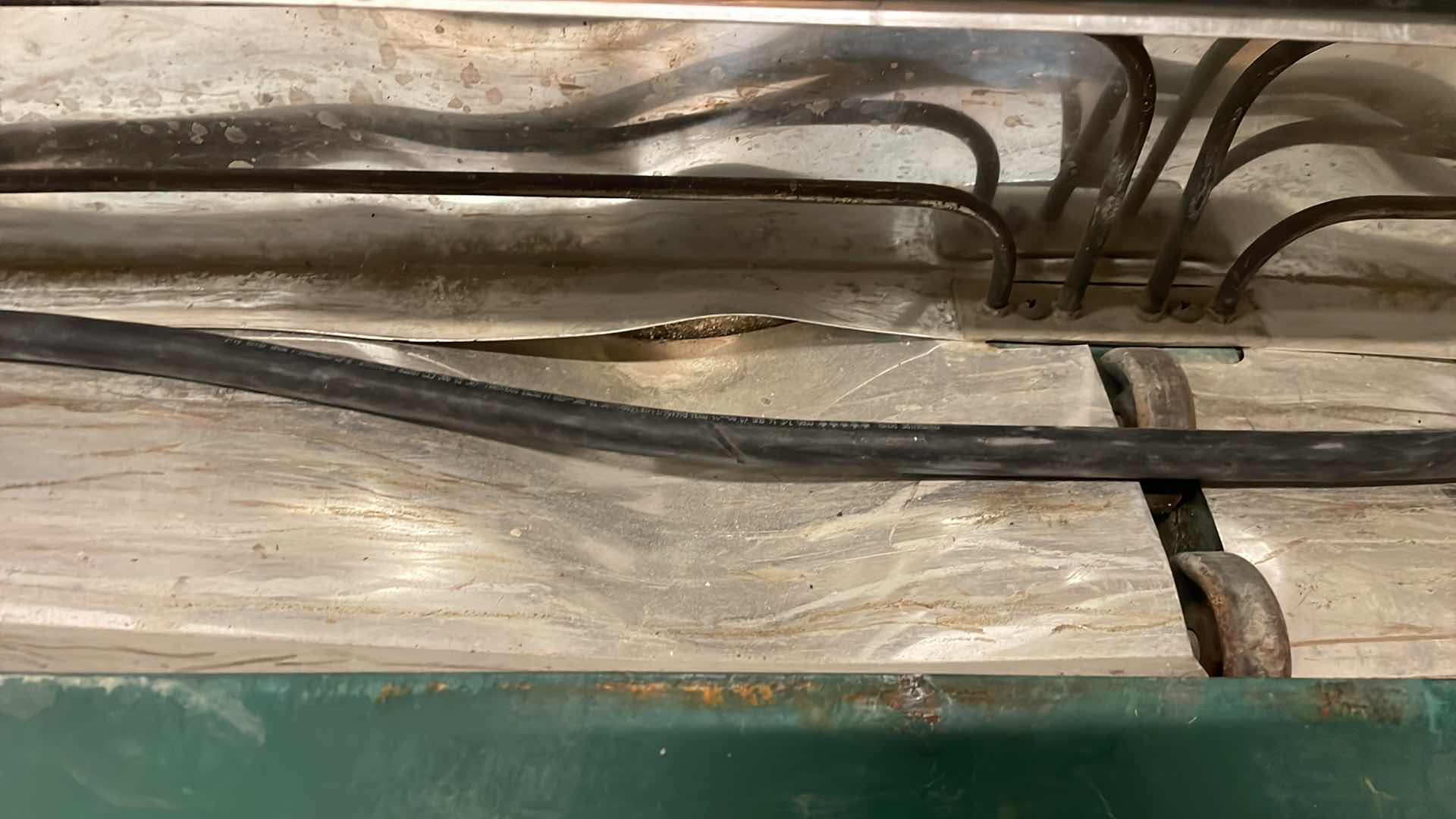 Photo 5 of GREENLEE 851 1/2”-4” ELECTRIC PVC HEATER