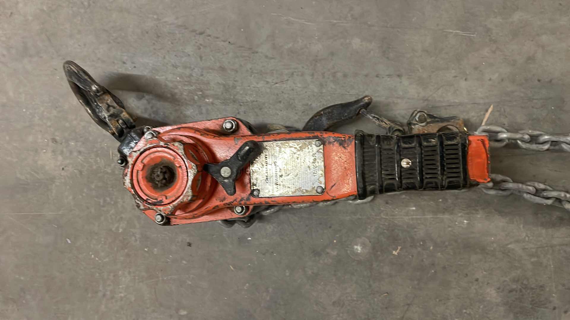 Photo 1 of CM BANDIT 1-1/2 TON HAND OPERATED CHAIN HOIST LEVER HOIST, 10’ CHAIN LENGTH