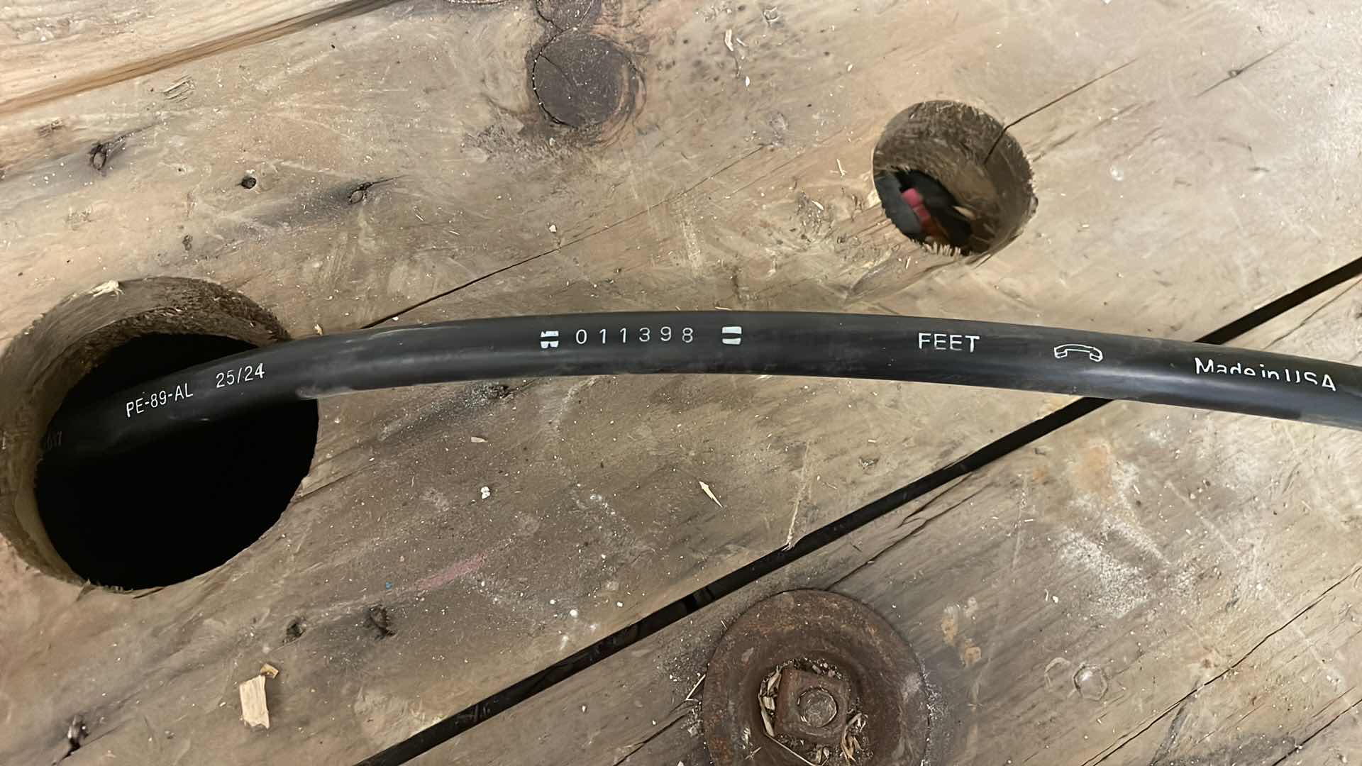 Photo 2 of FIBER OPTIC CABLE UNKNOWN FOOTAGE 36” REEL