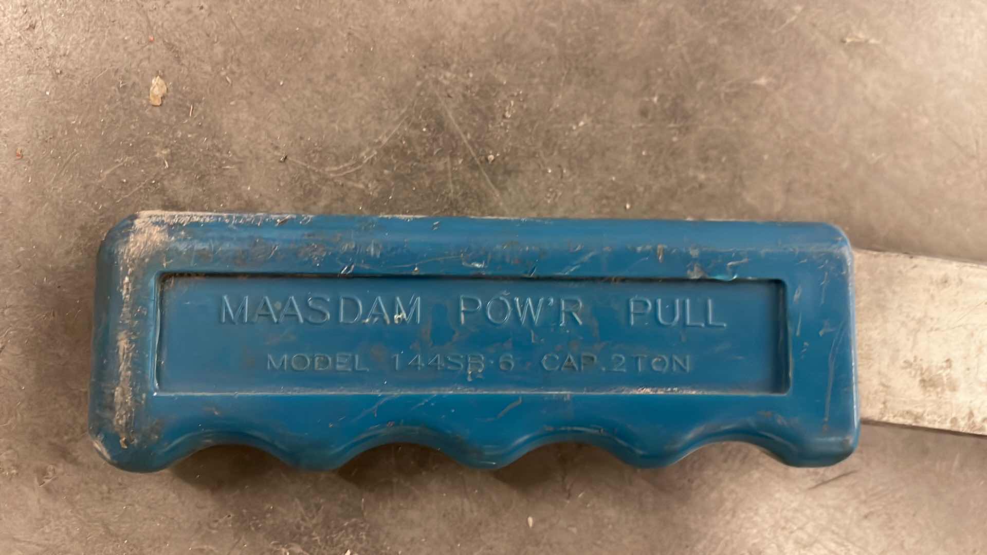 Photo 1 of MAASDAM 2 TON CAPACITY CABLE PULLER 12’ CABLE.
MODEL 144SB-6