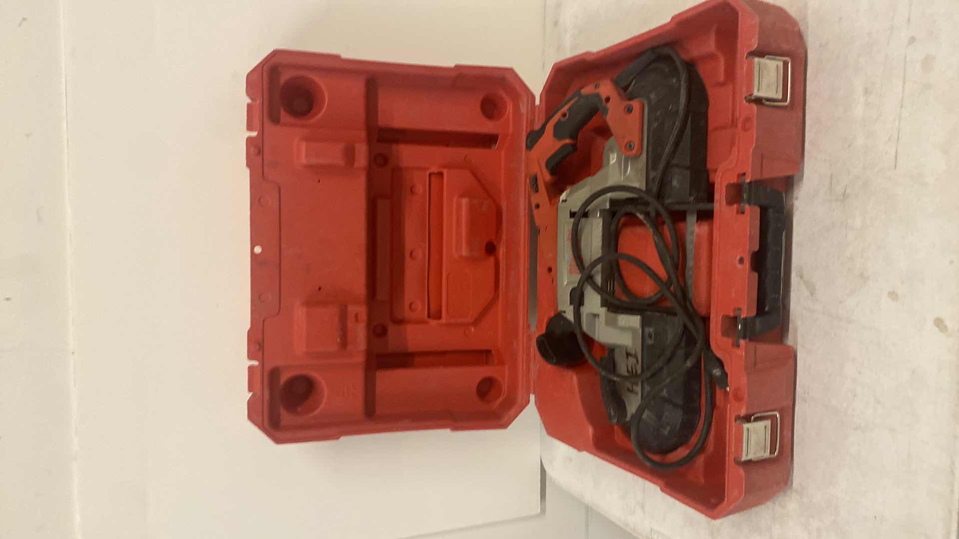 Photo 1 of MILWAUKEE DEEP CUT VARIABLE SPEED BAND SAW KIT 
6232-21