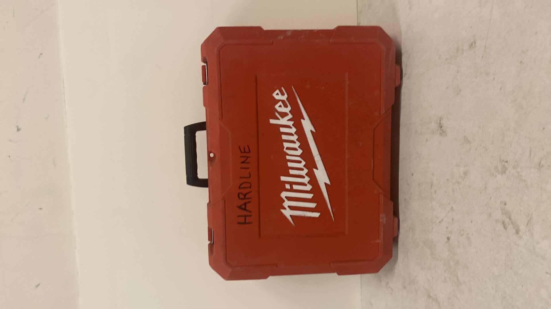 Photo 2 of MILWAUKEE DEEP CUT VARIABLE SPEED BAND SAW KIT 
6232-21