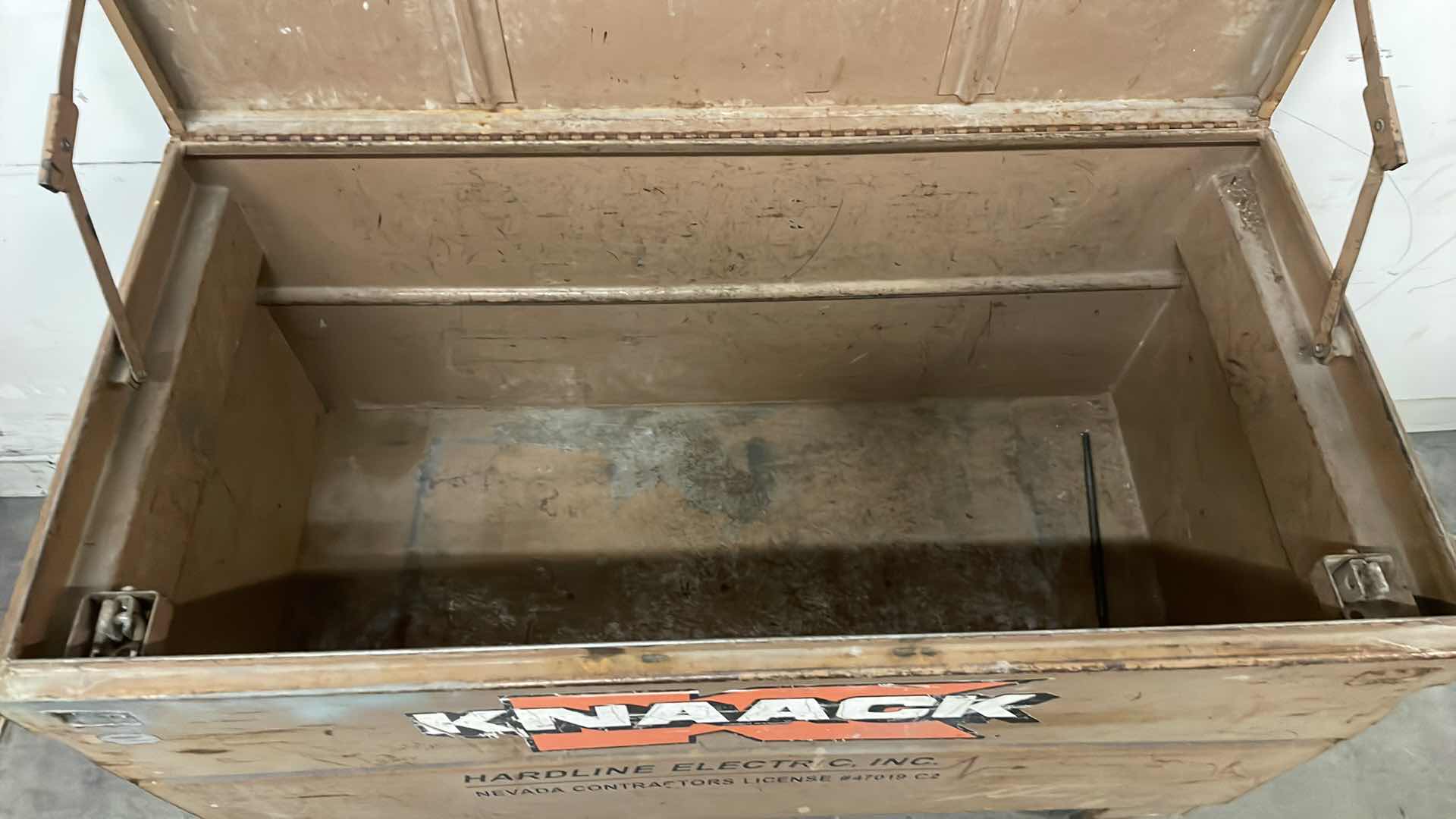 Photo 1 of KNAACK JOBMASTER ON WHEELS 48” x 24” x 24”