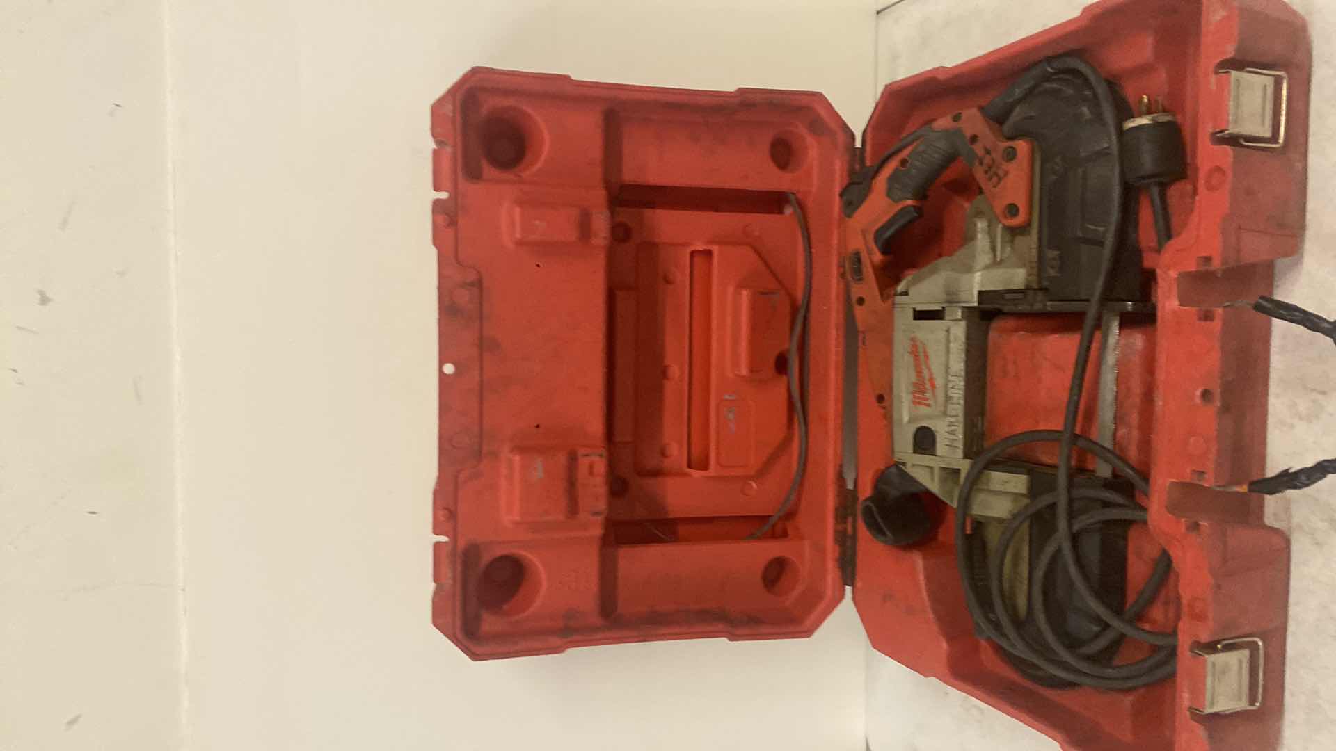 Photo 1 of MILWAUKEE DEEP CUT VARIABLE SPEED BAND SAW KIT 
6232-21