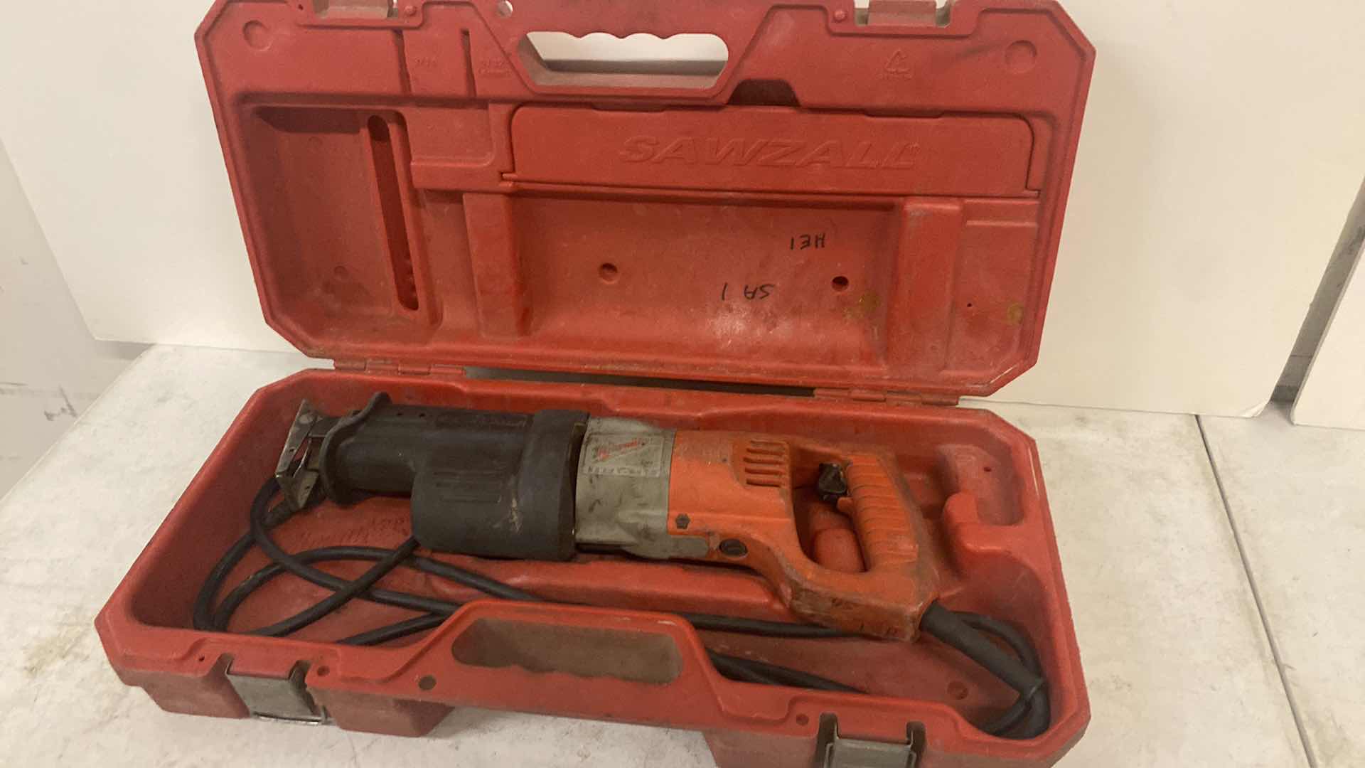 Photo 1 of MILWAUKEE 10 AMP SAWZALL 3/4” STROKE 0-2800 SPM