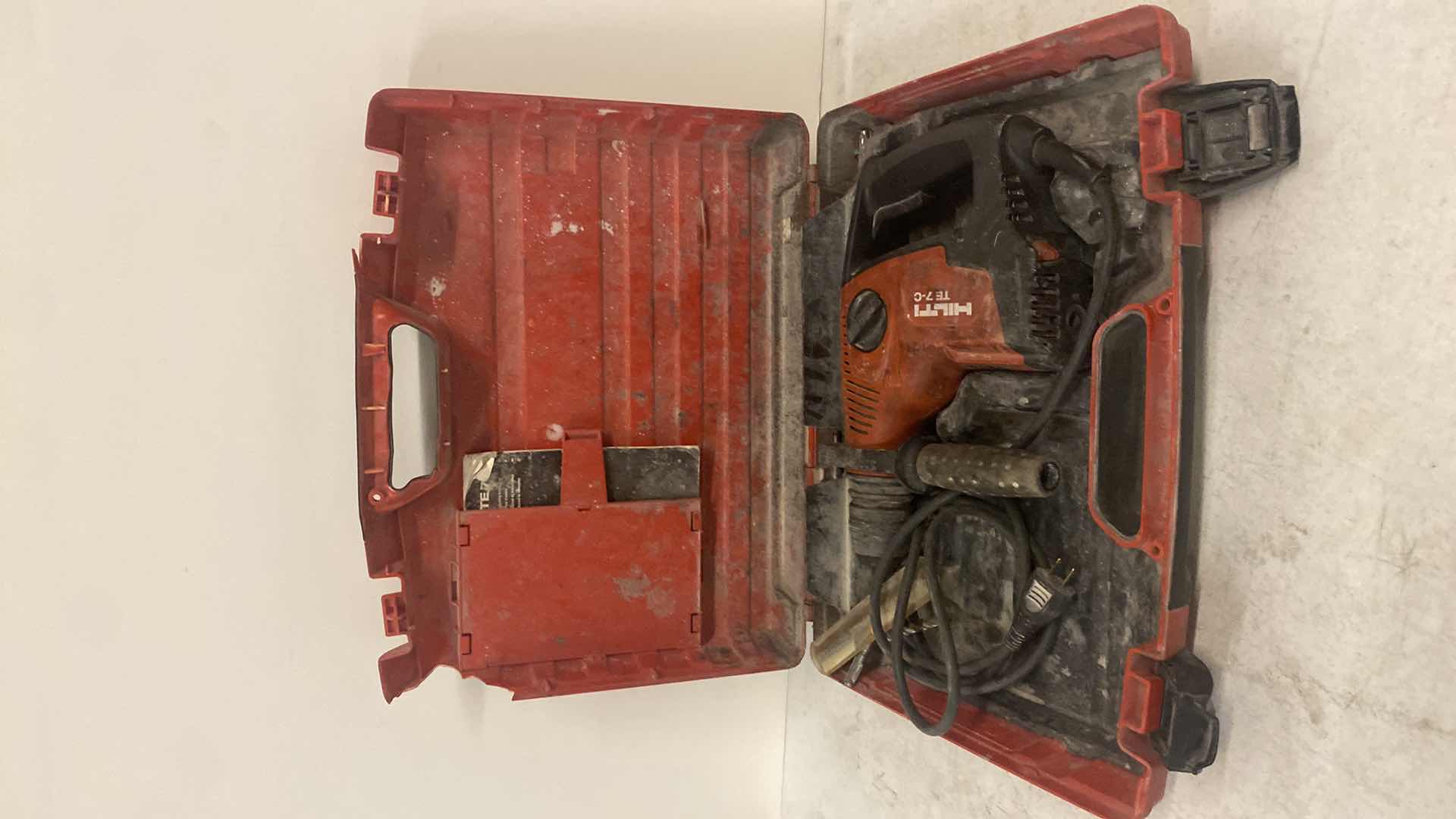 Photo 1 of HILTI TE7-C CORDED ROTARY HAMMER DRILL WITH CASE + BITS