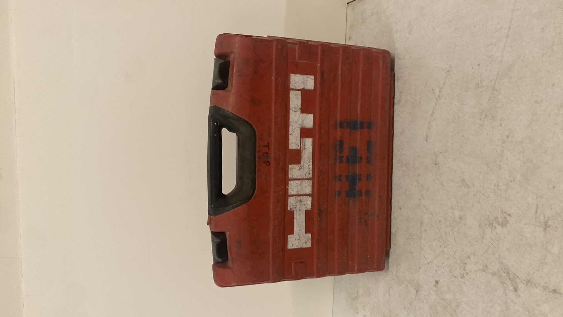 Photo 1 of HILTI TE7-C CORDED ROTARY HAMMER DRILL WITH CASE + BITS