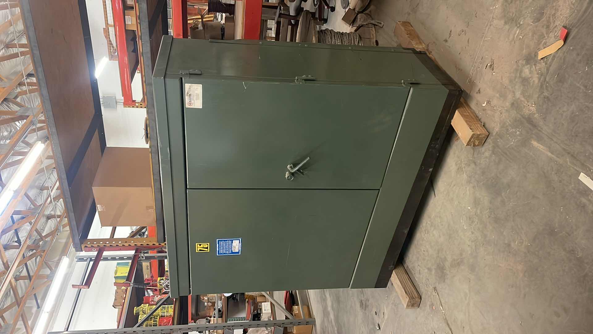 Photo 2 of PAUWELS TRANSFORMER 75 KVA 3-PHASE PAD-MOUNT TRANSFORMER HV 4160 DELTA LV 480Y/277 WITH LOADBREAK BUSHINGS