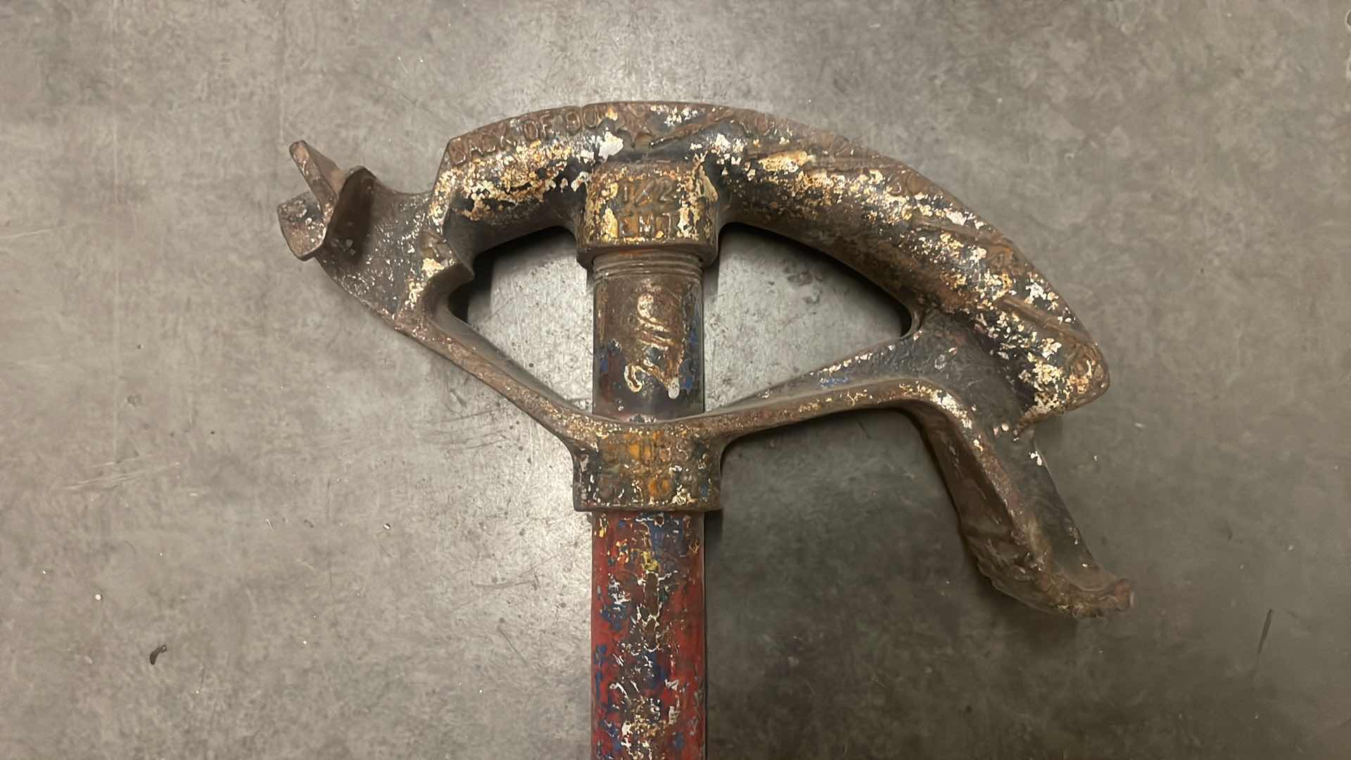 Photo 1 of DUCTILE IRON BENDER 74-001 W/HANDLE - 1/2" EMT