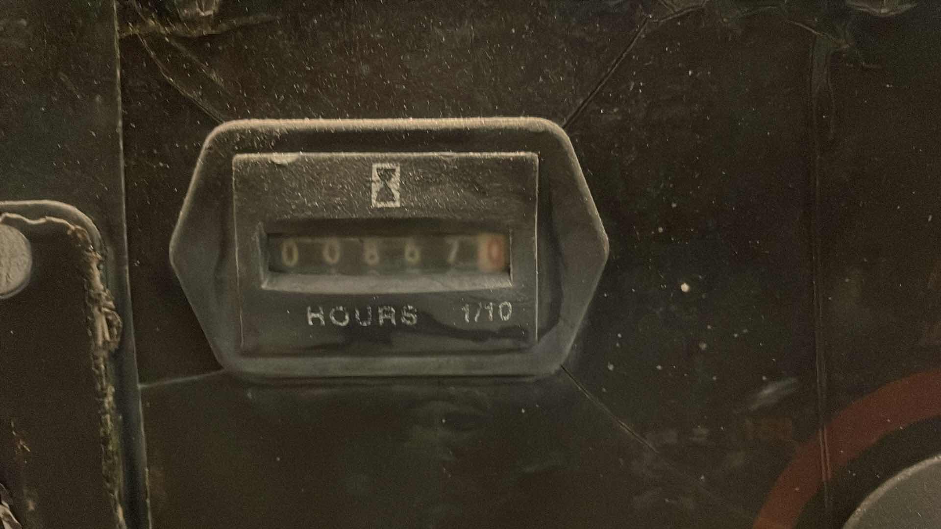 Photo 1 of MILLER BLUE-STAR 6000 WELDER/GENERATOR 867 HOURS