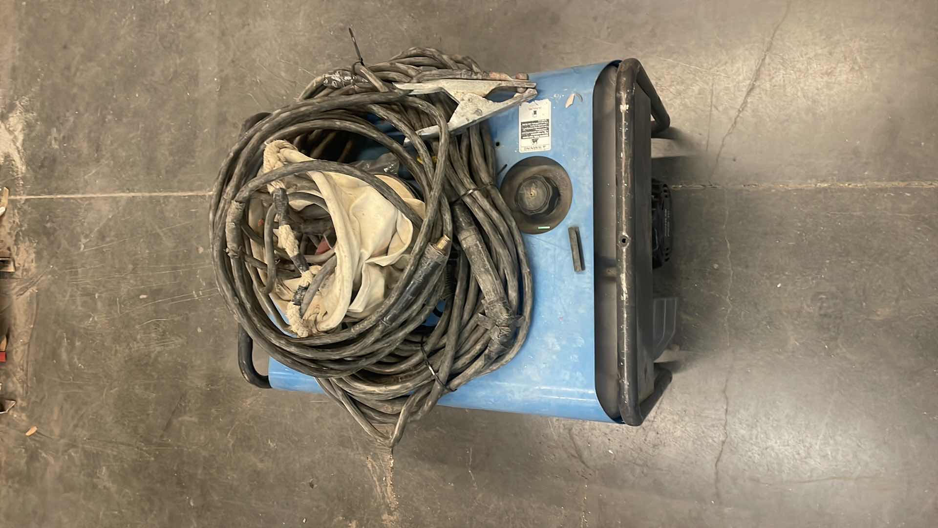 Photo 1 of MILLER BLUE STAR 145 DX WELDER/GENERATOR WITH CABLES UNKNOWN CONDITION OF ALL THE CABLES 302 HOURS