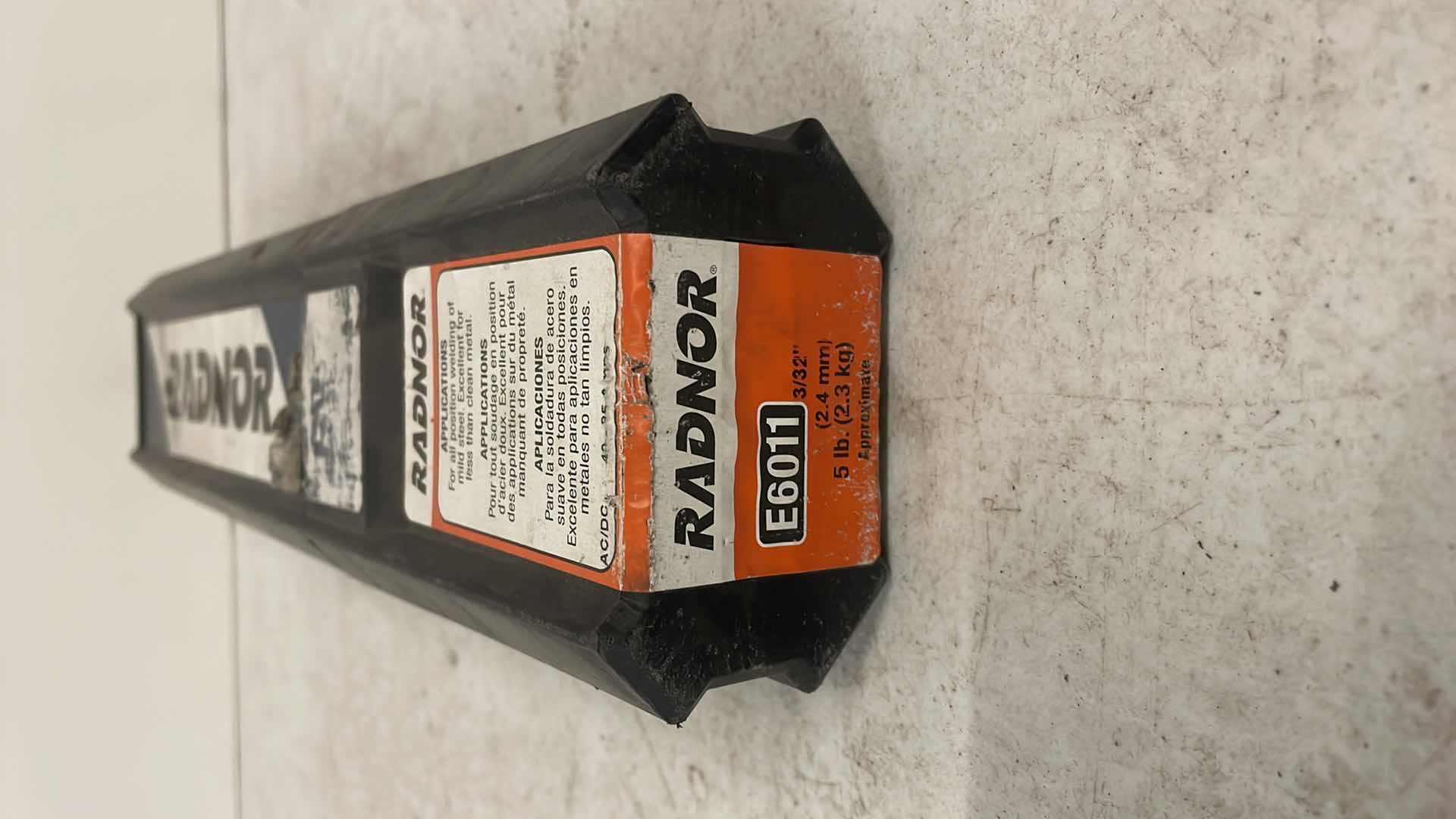 Photo 1 of RADNOR E6011 3/32" (2.4 MM) WELDING ELECTRODES