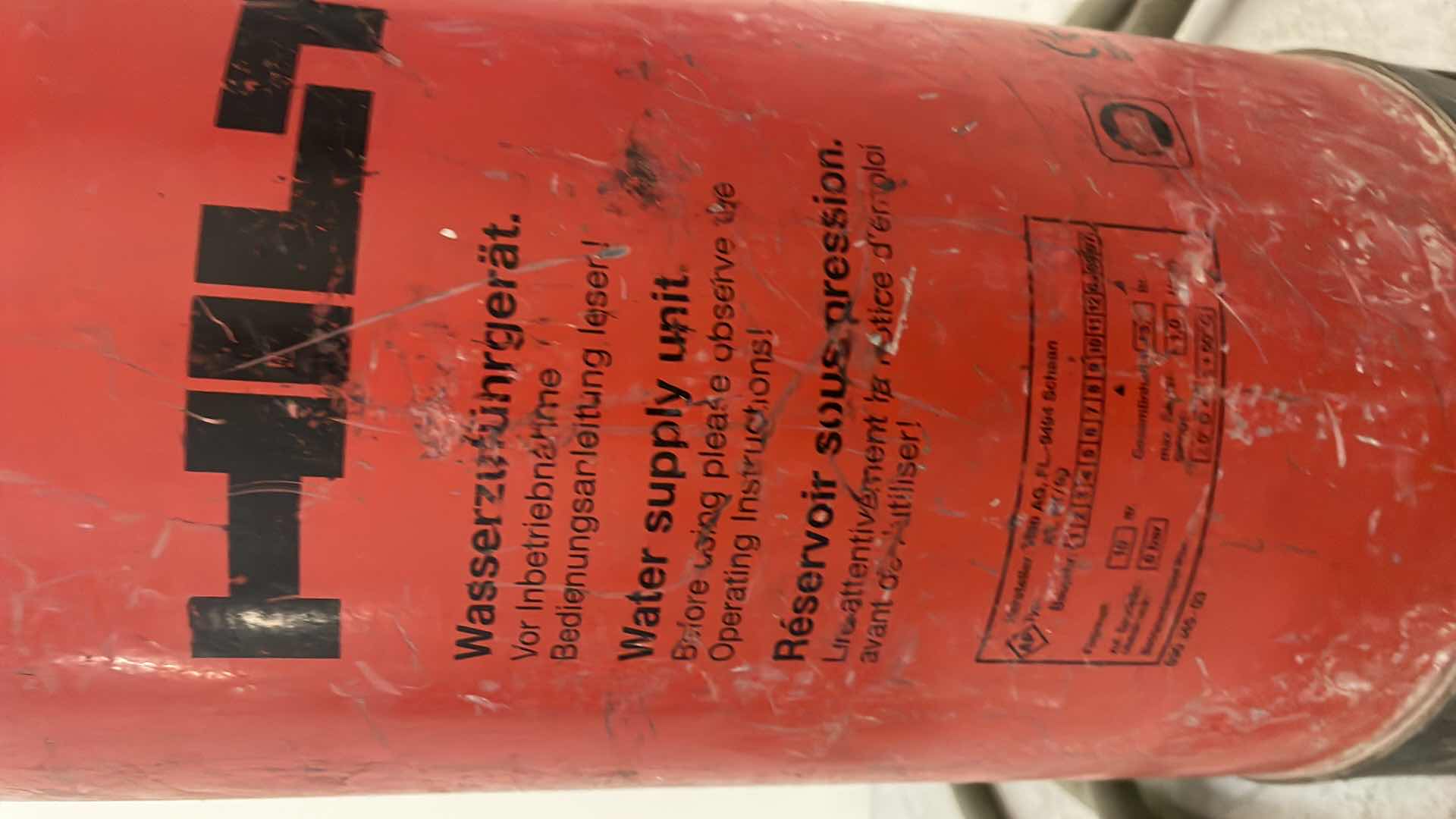 Photo 1 of HILTI DWP 10 PORTABLE WATER SUPPLY UNIT FOR CORING CONCRETE HOLE CORE