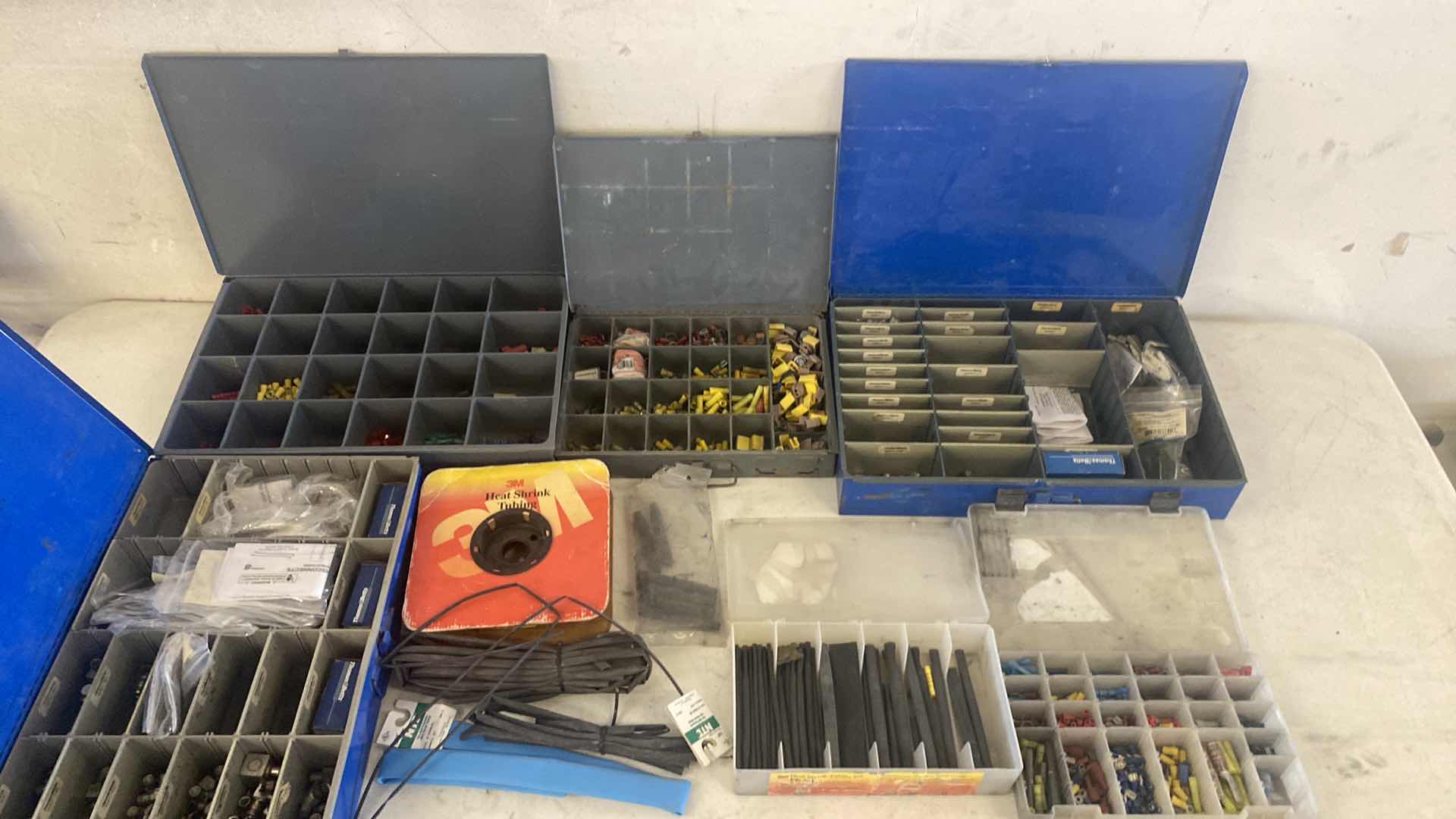 Photo 1 of ELECTRICAL CONNECTIONS HEAT SRINK