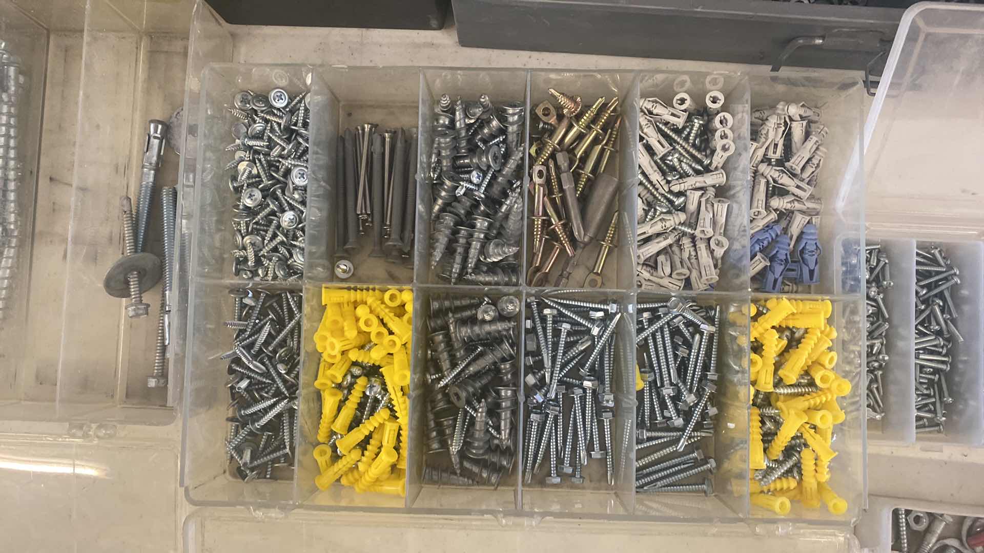 Photo 1 of GENERAL HARDWARE 
13 CASES