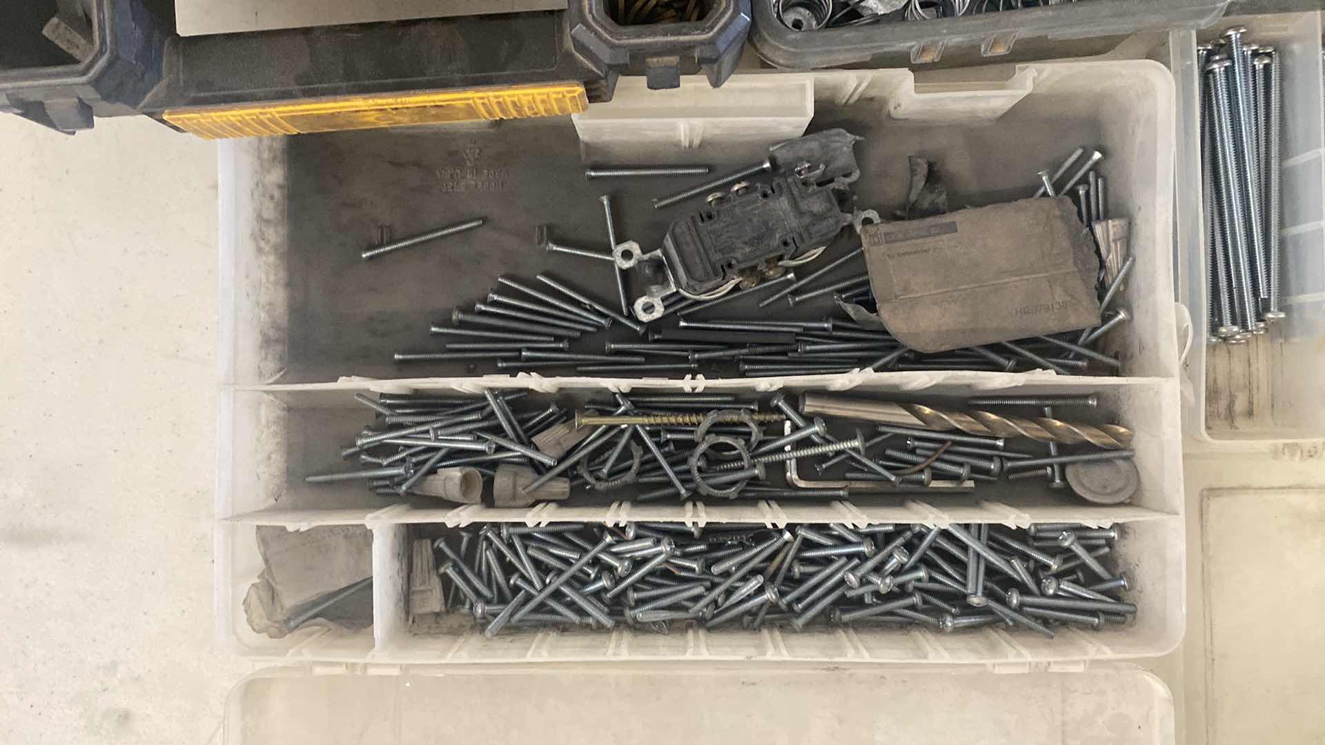 Photo 3 of GENERAL HARDWARE 
8 CASES