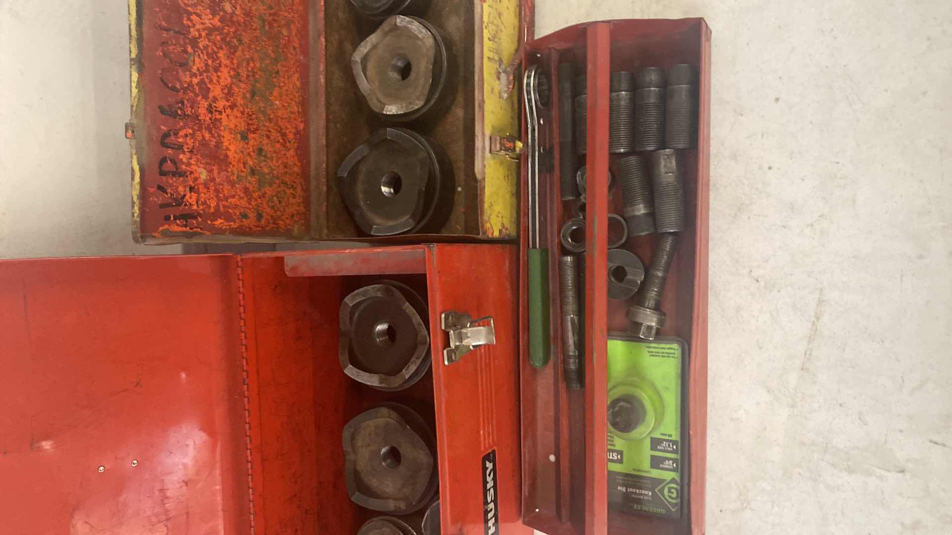 Photo 1 of KNOCKOUT PUNCH DIE