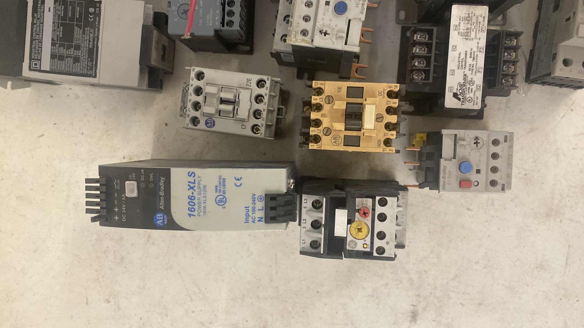 Photo 4 of ASSORTED MOTOR CONTROLS AND RELAYS