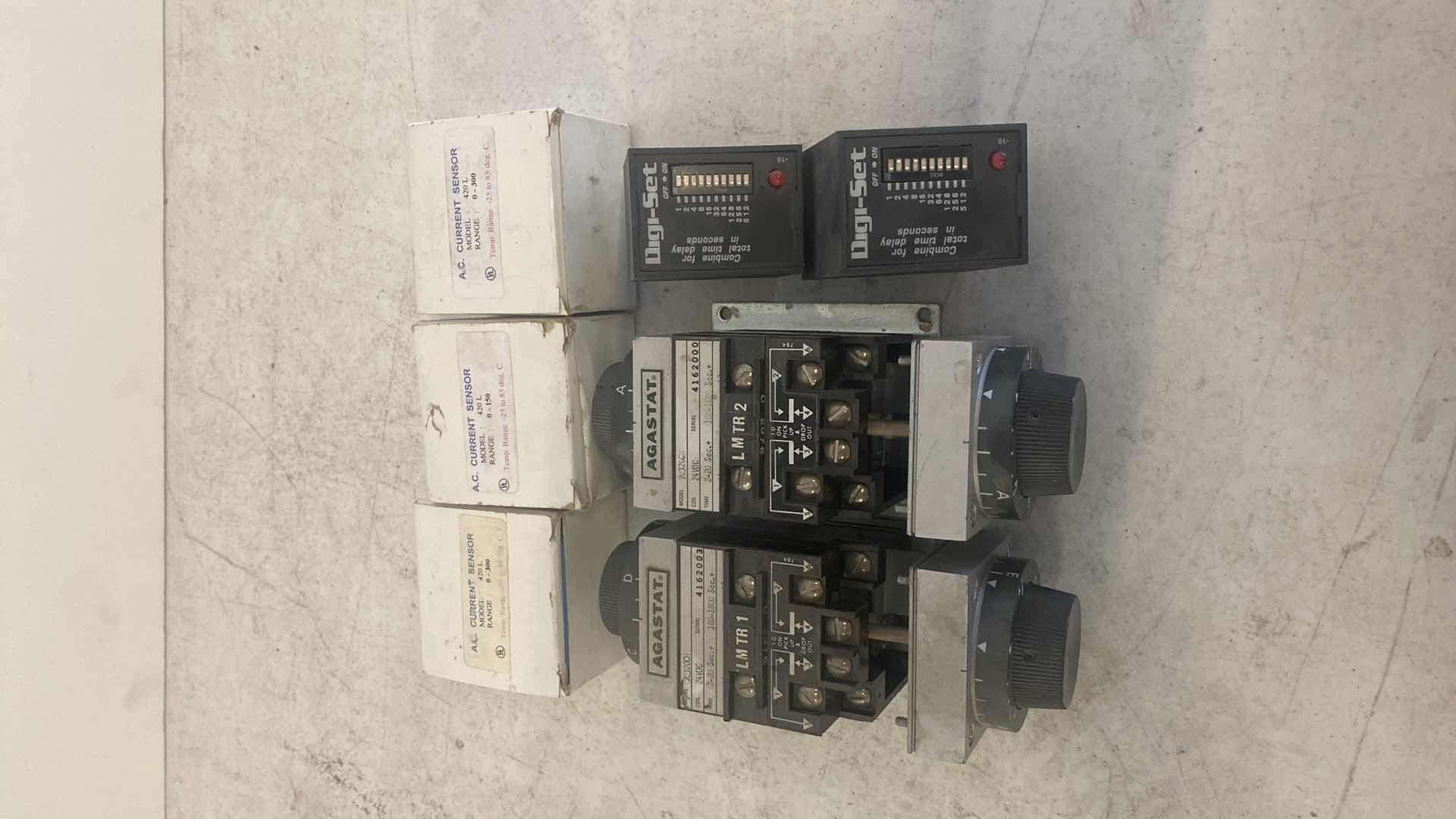 Photo 1 of CURRENT SENSORS (3) TIME DELAY RELAY (2) AGASTAT
