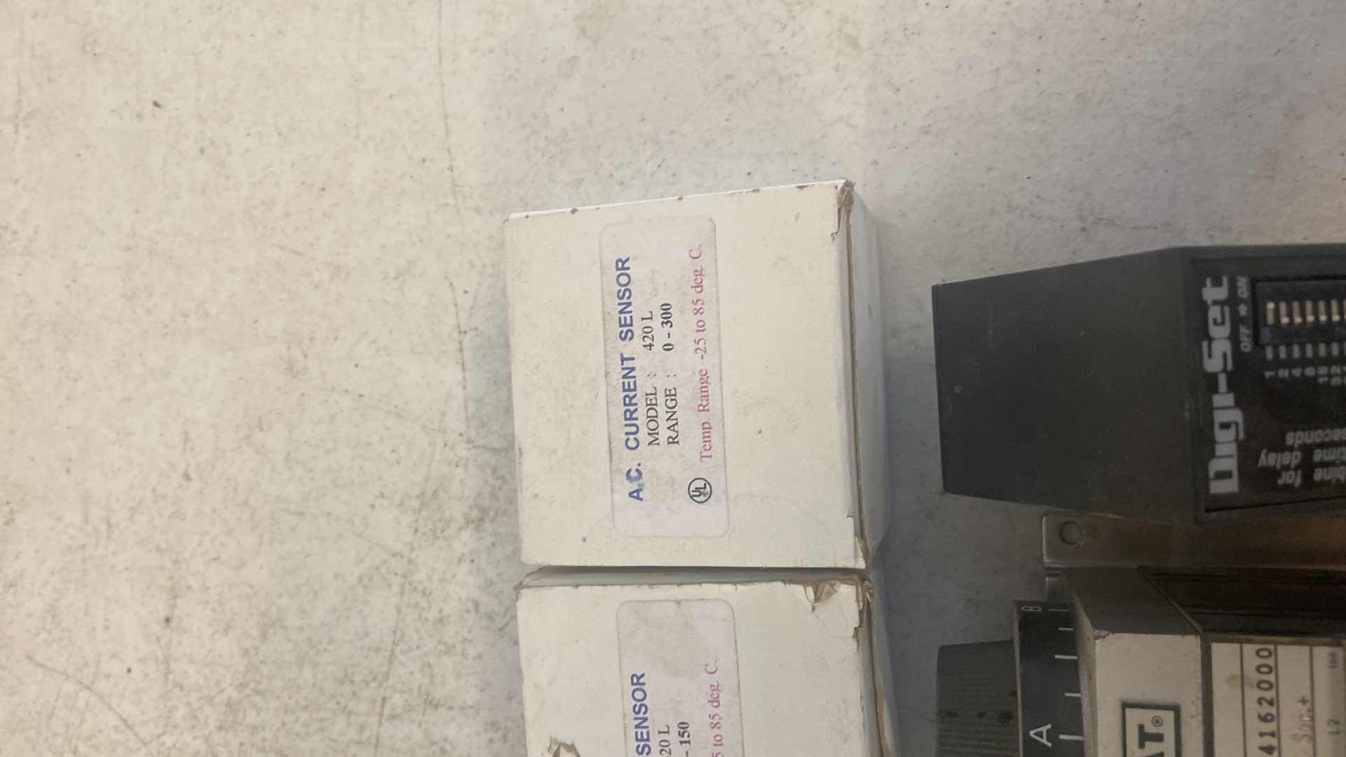 Photo 1 of CURRENT SENSORS (3) TIME DELAY RELAY (2) AGASTAT
