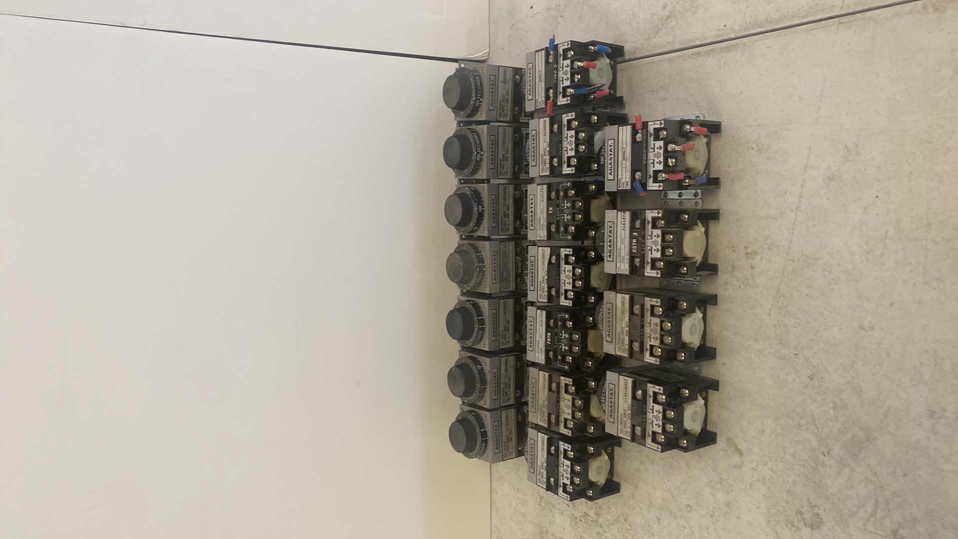 Photo 1 of AGASTAT 7022CK TIME DELAY RELAY (18)