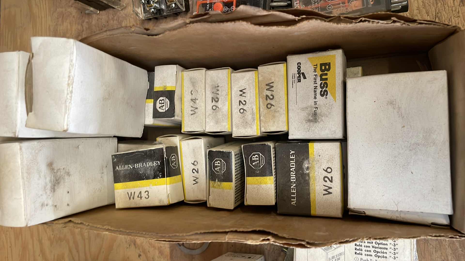 Photo 12 of CONTENTS OF SHELF MISC ELECRTICAL COMPONENTS BINS RELAYS