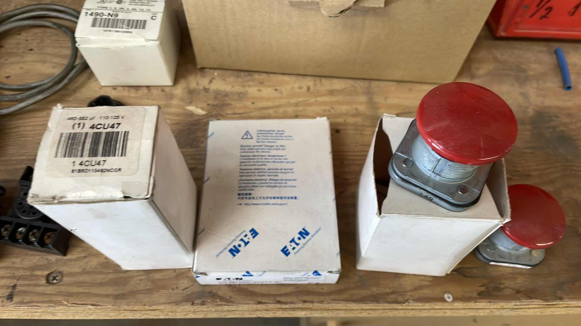 Photo 8 of CONTENTS OF SHELF MISC ELECRTICAL COMPONENTS BINS RELAYS