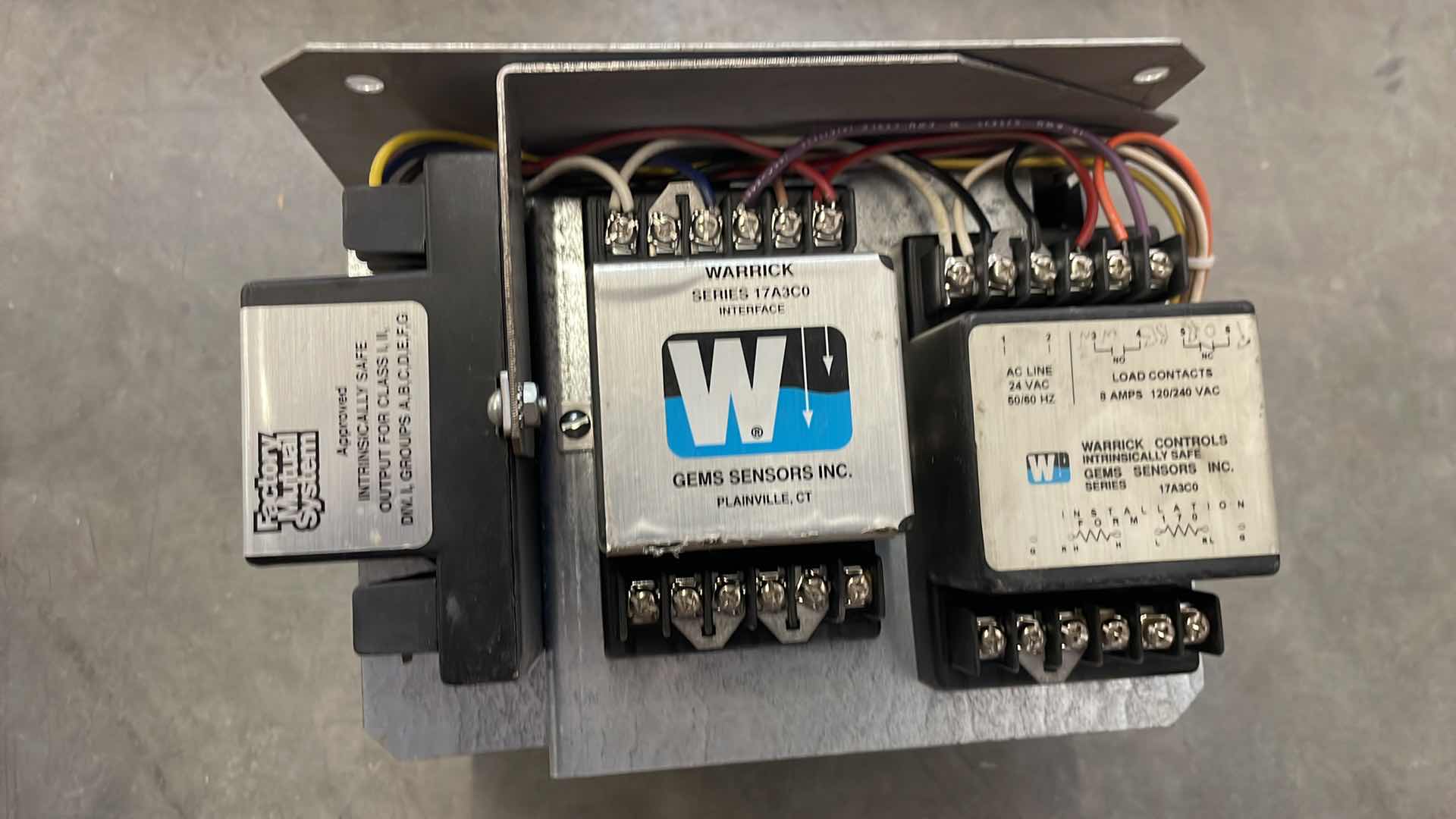 Photo 1 of ELECTRICAL COMPONENTS