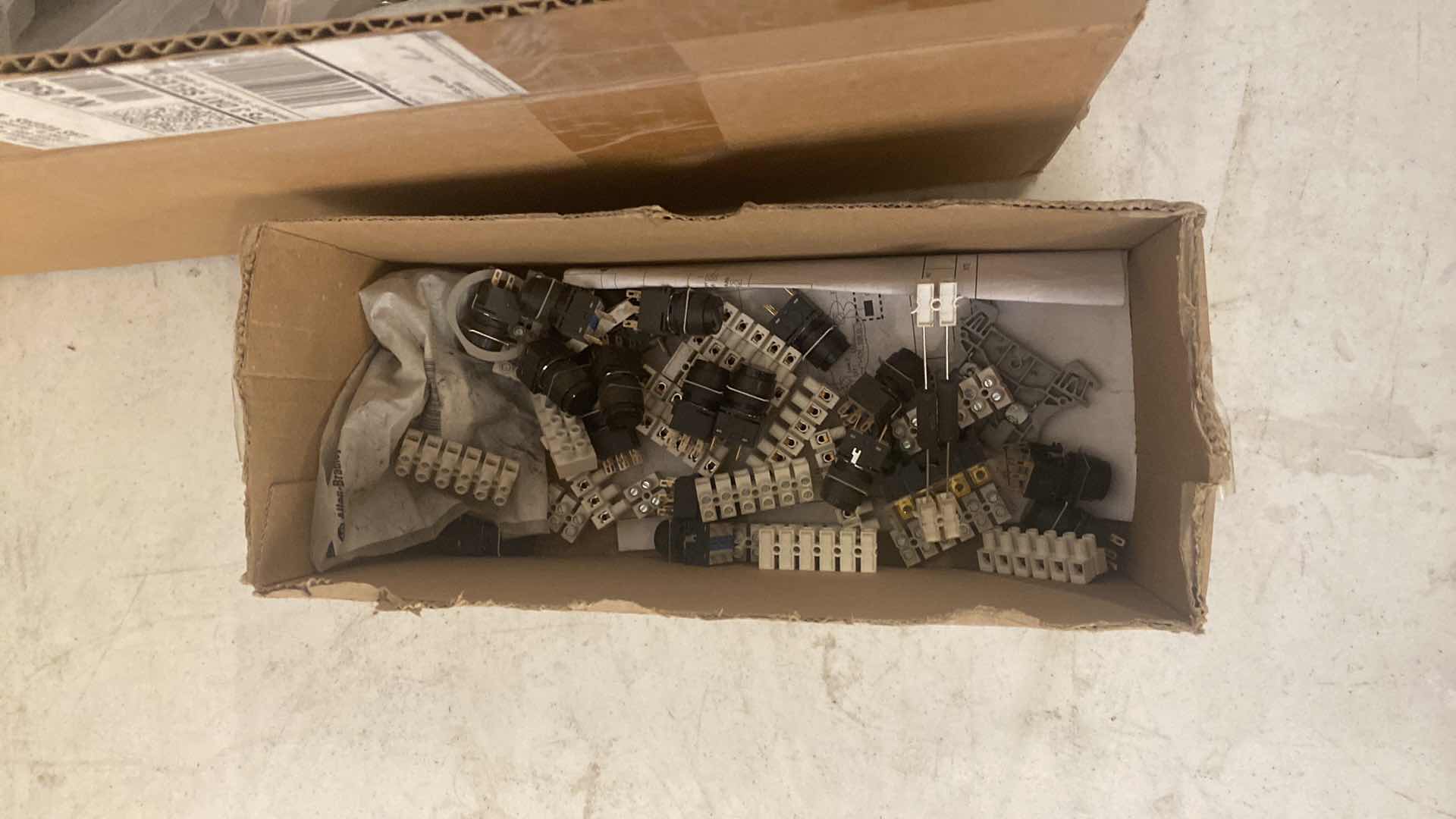 Photo 1 of ASSORTED ALLEN BRADLEY SWITCHES BUTTONS AND HARDWARE