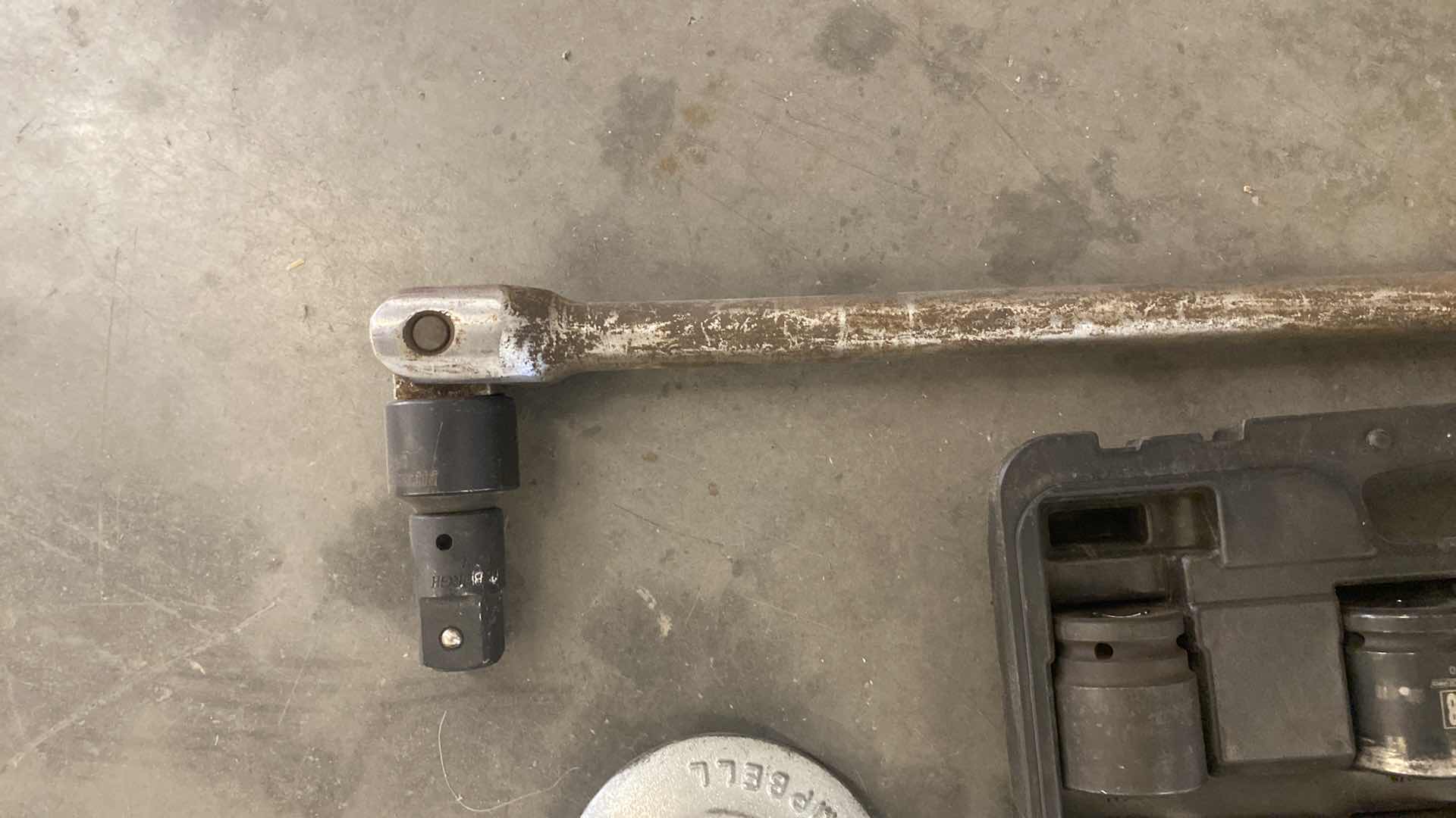 Photo 1 of EASCO 1" DRIVE BREAKER BAR 26" MISC SOCKETS HOOK