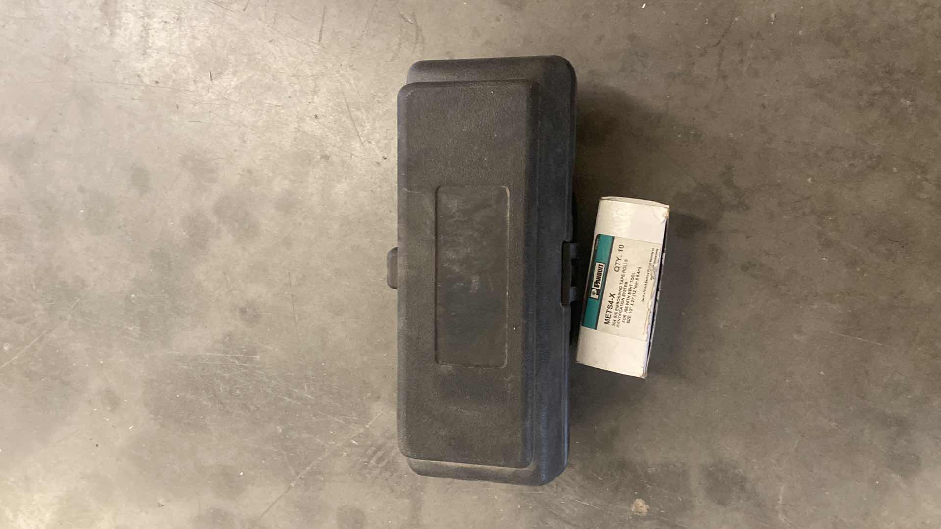 Photo 1 of DYMO RHINO M1011 METAL TAPE EMBOSSER KIT