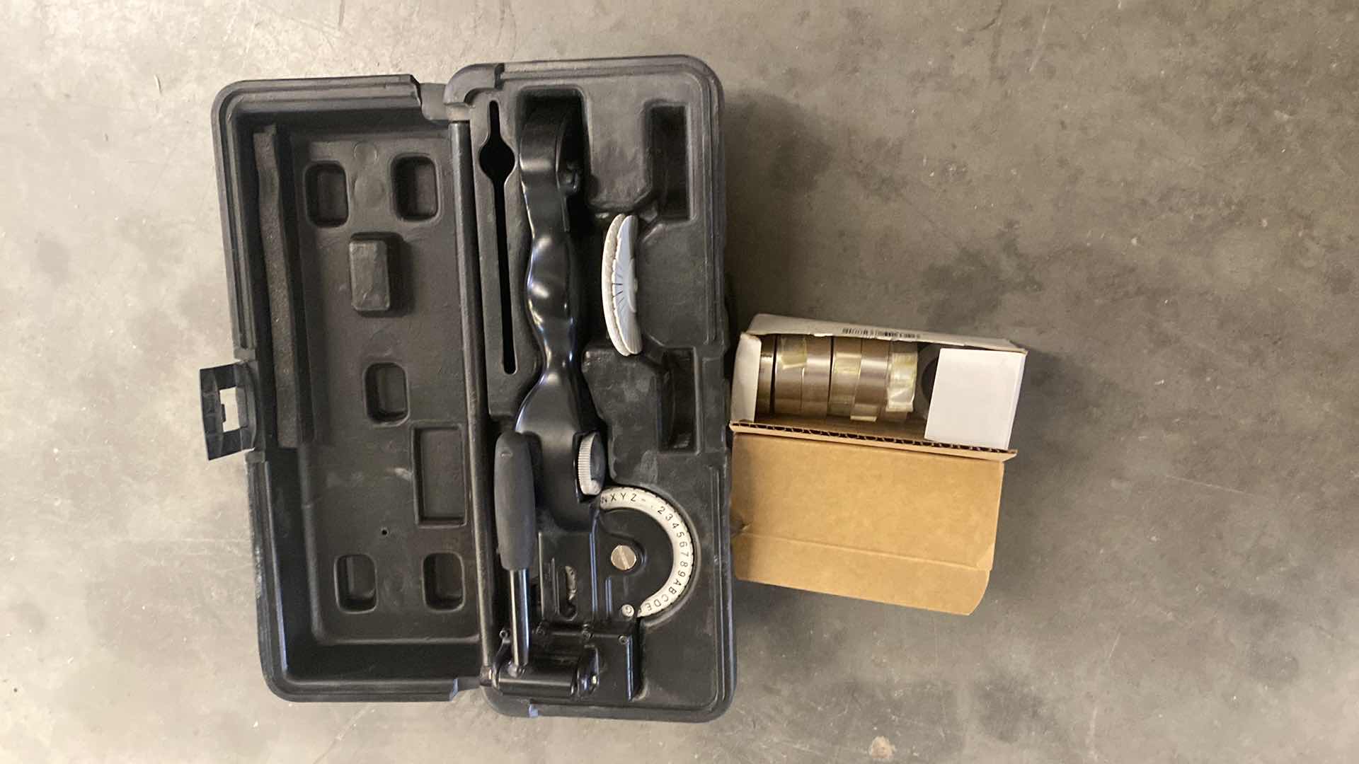 Photo 1 of DYMO RHINO M1011 METAL TAPE EMBOSSER KIT